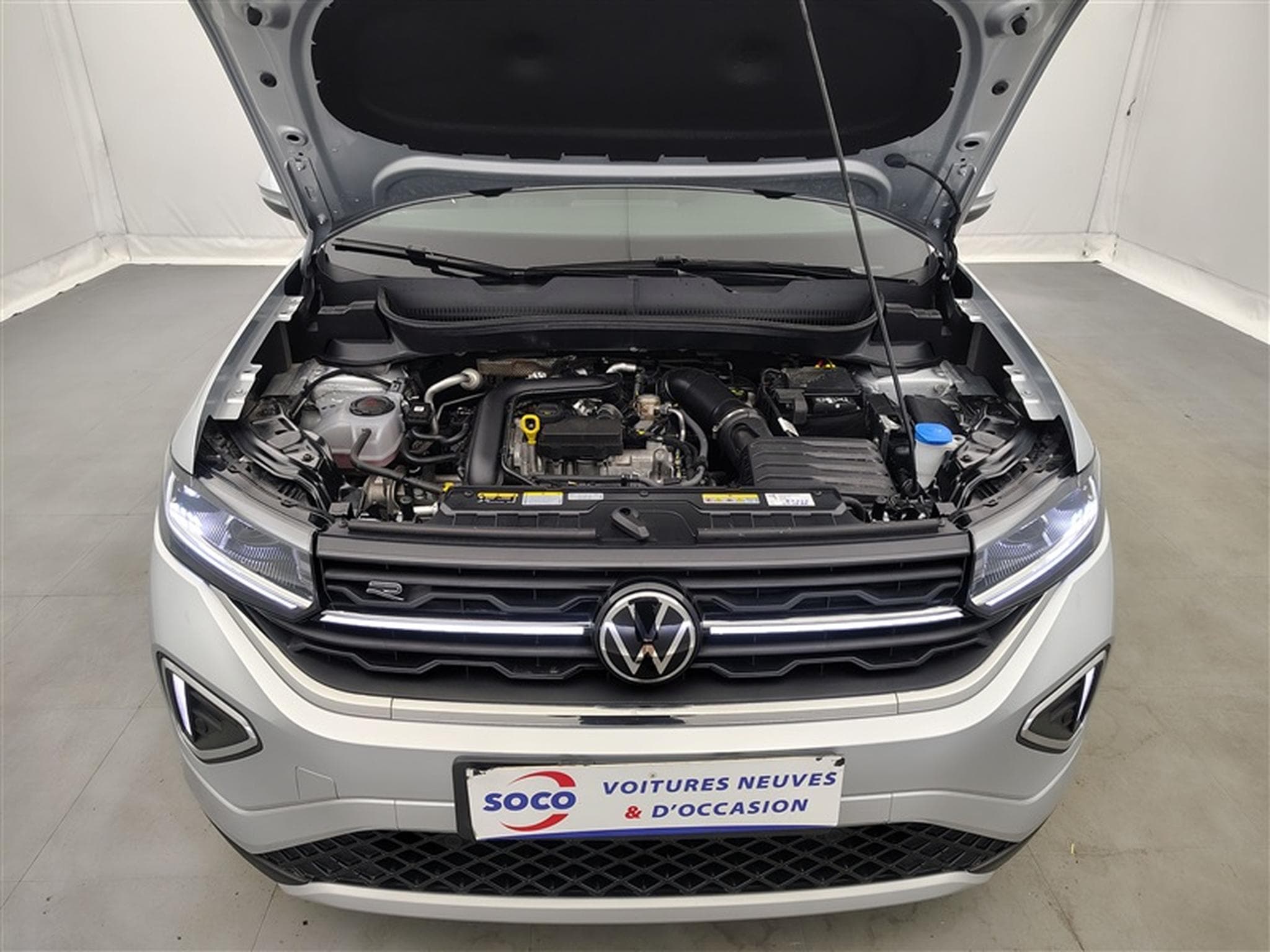 VW T-Cross 1.0 TSI 115Cv DSG7 R-Line CARPLAY / CAMERA / FULL LED (2025) - Foto 19
