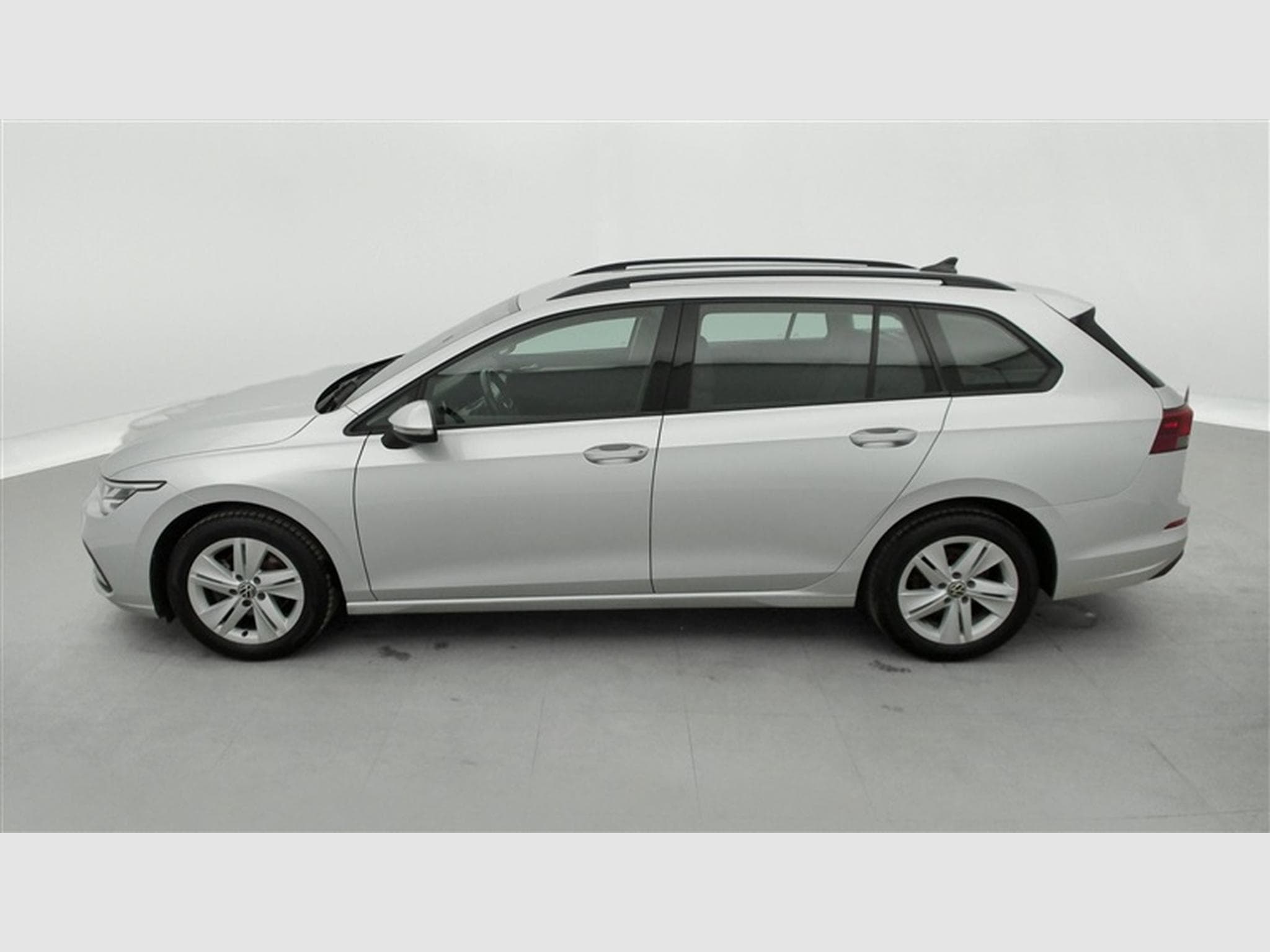 VW Golf Golf SW 1.0 TSI Life Business OPF (2022) - Foto 3