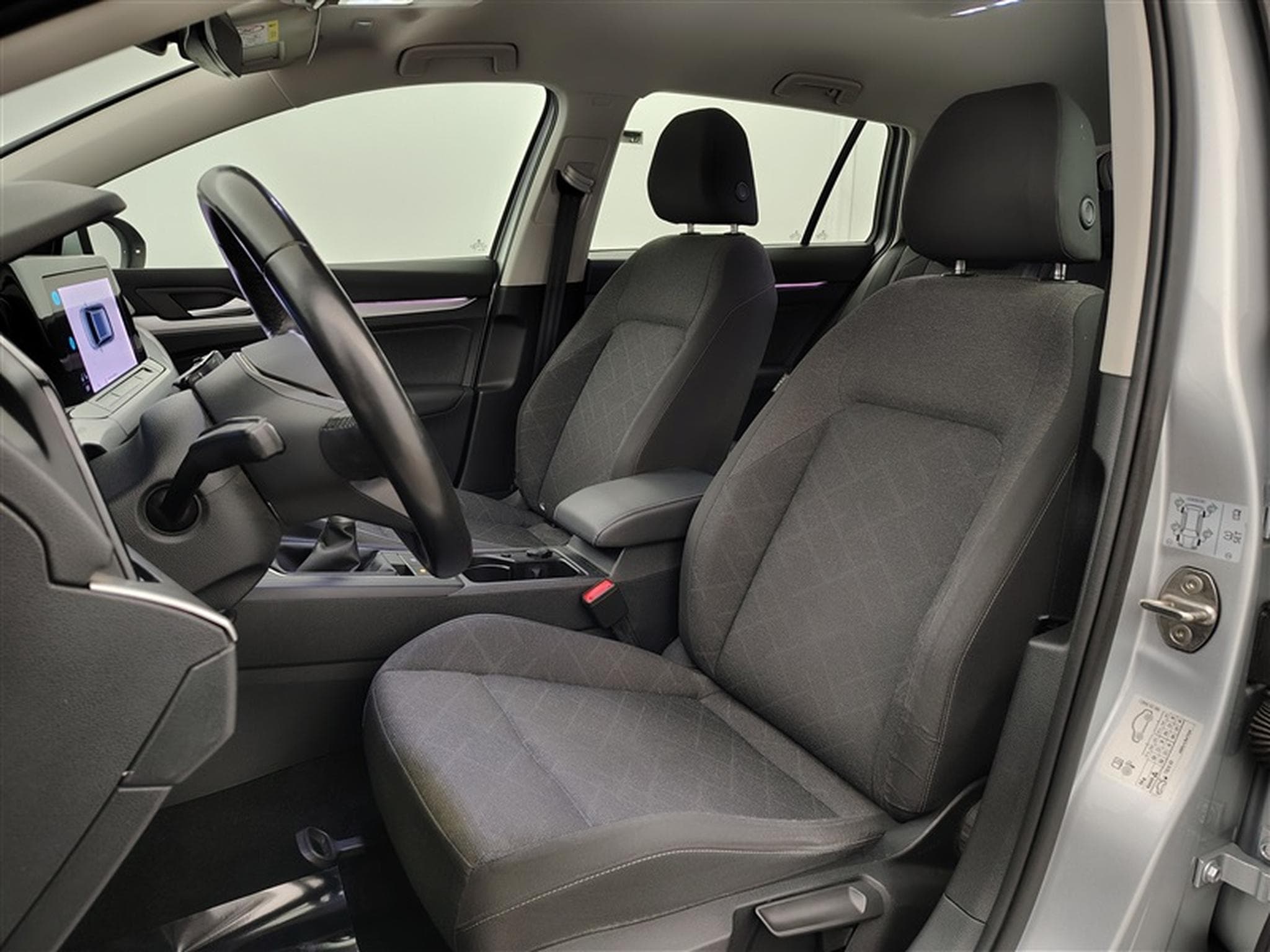 VW Golf Golf SW 1.0 TSI Life Business OPF (2022) - Foto 7