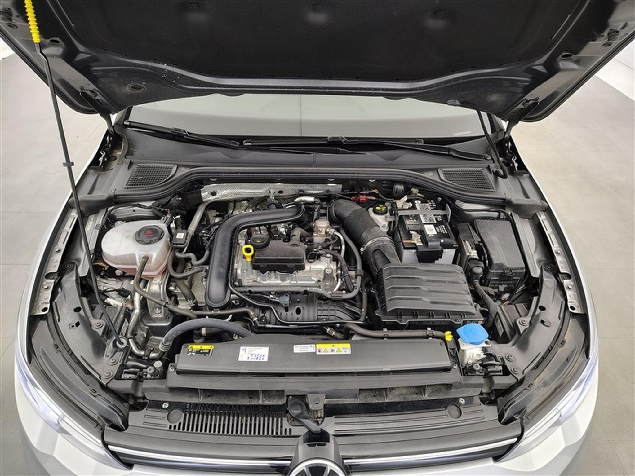 VW Golf Golf SW 1.0 TSI Life Business OPF (2022) - Foto 19