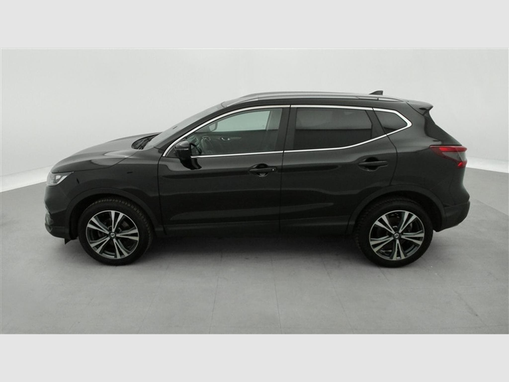 Nissan Qashqai 1.3 DIG-T N-Connecta NAVI / TOIT PANO / CAMERA (2019) - Foto 3