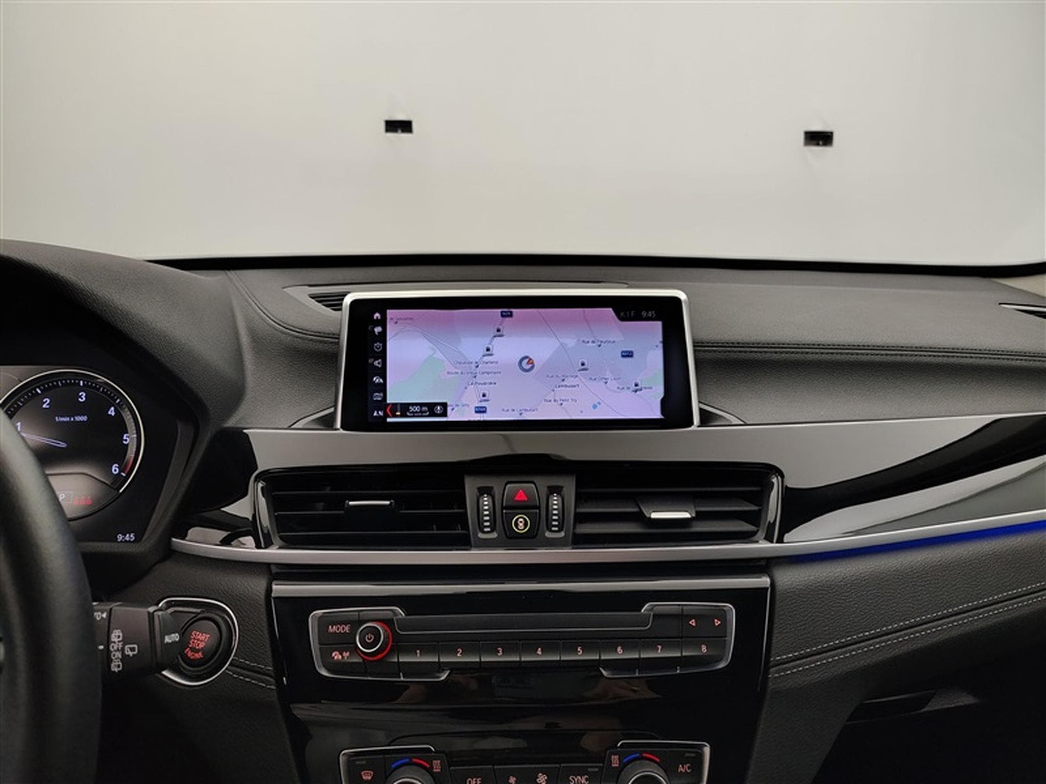 BMW X1 2.0 dAS sDrive20 NAVI / CUIR SPORT / FULL LED (2022) - Photo 11