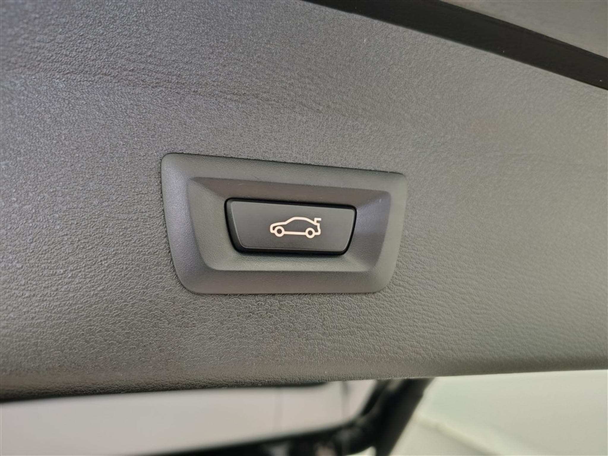 BMW X1 2.0 dAS sDrive20 NAVI / CUIR SPORT / FULL LED (2022) - Photo 19