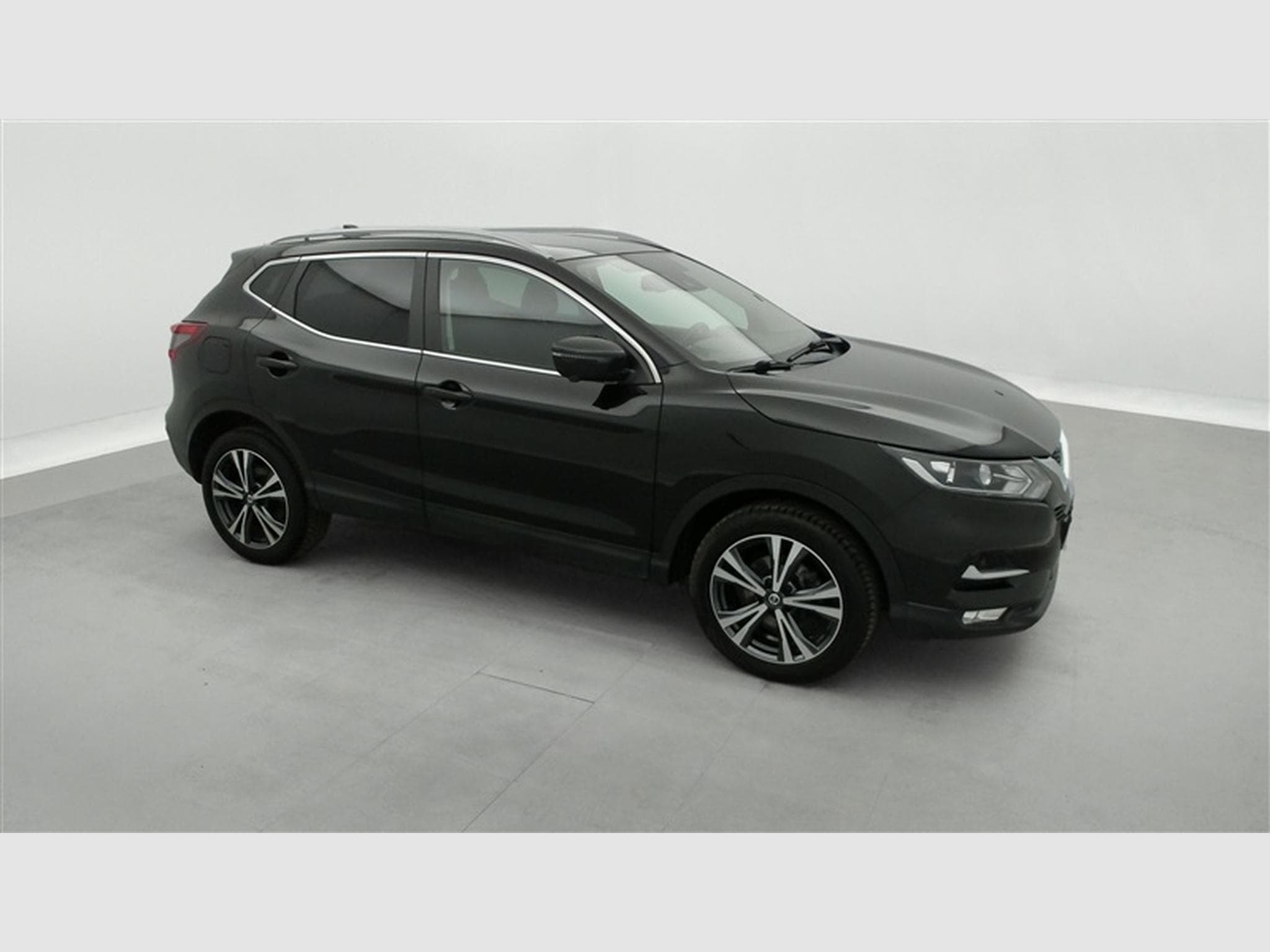 Nissan Qashqai 1.3 DIG-T N-Connecta NAVI / TOIT PANO / CAMERA (2019) - Foto 23