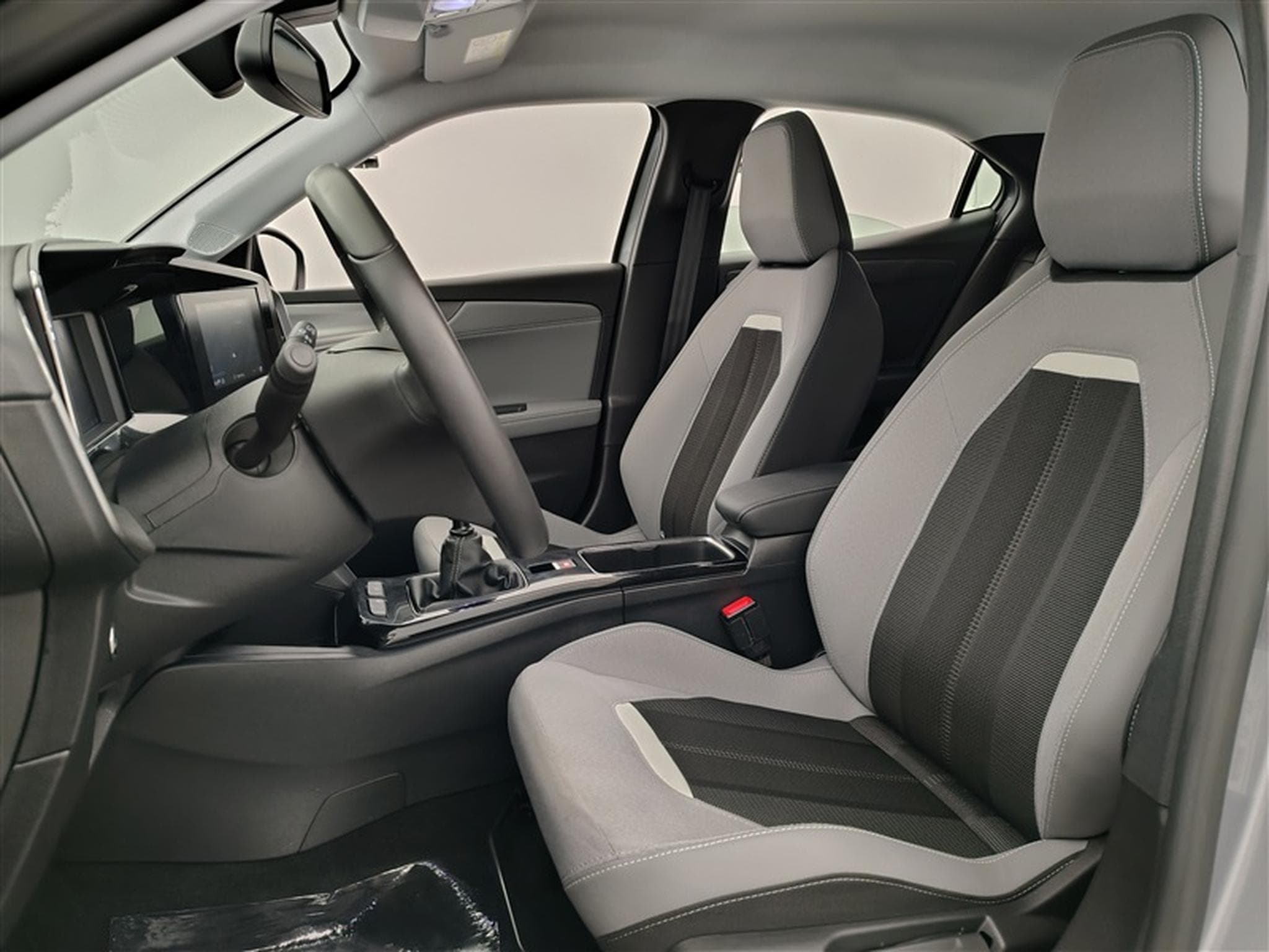 Opel Mokka 1.2 Turbo Elegance S/S (EU6.4) (2023) - Foto 7