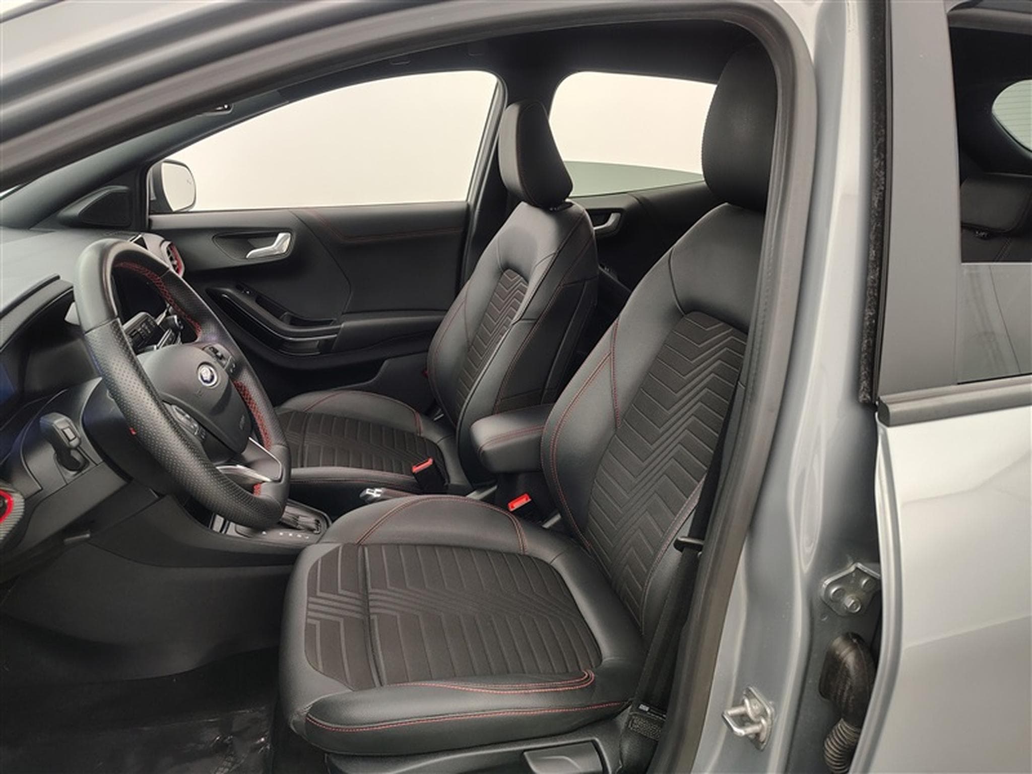 Ford Puma 1.0 EcoBoost 125Cv Powershift ST-Line NAVI CARPLAY CAMERA (2023) - Foto 7