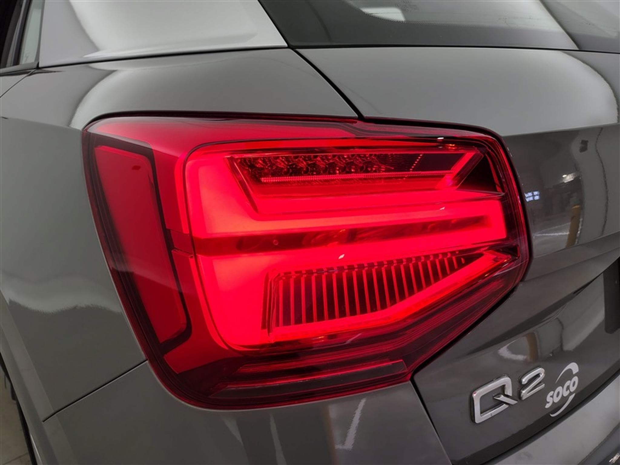 Audi Q2 30 TFSI Sport Edition NAVI / FULL LED / PDC AR / JA 17" (2020) - Foto 16