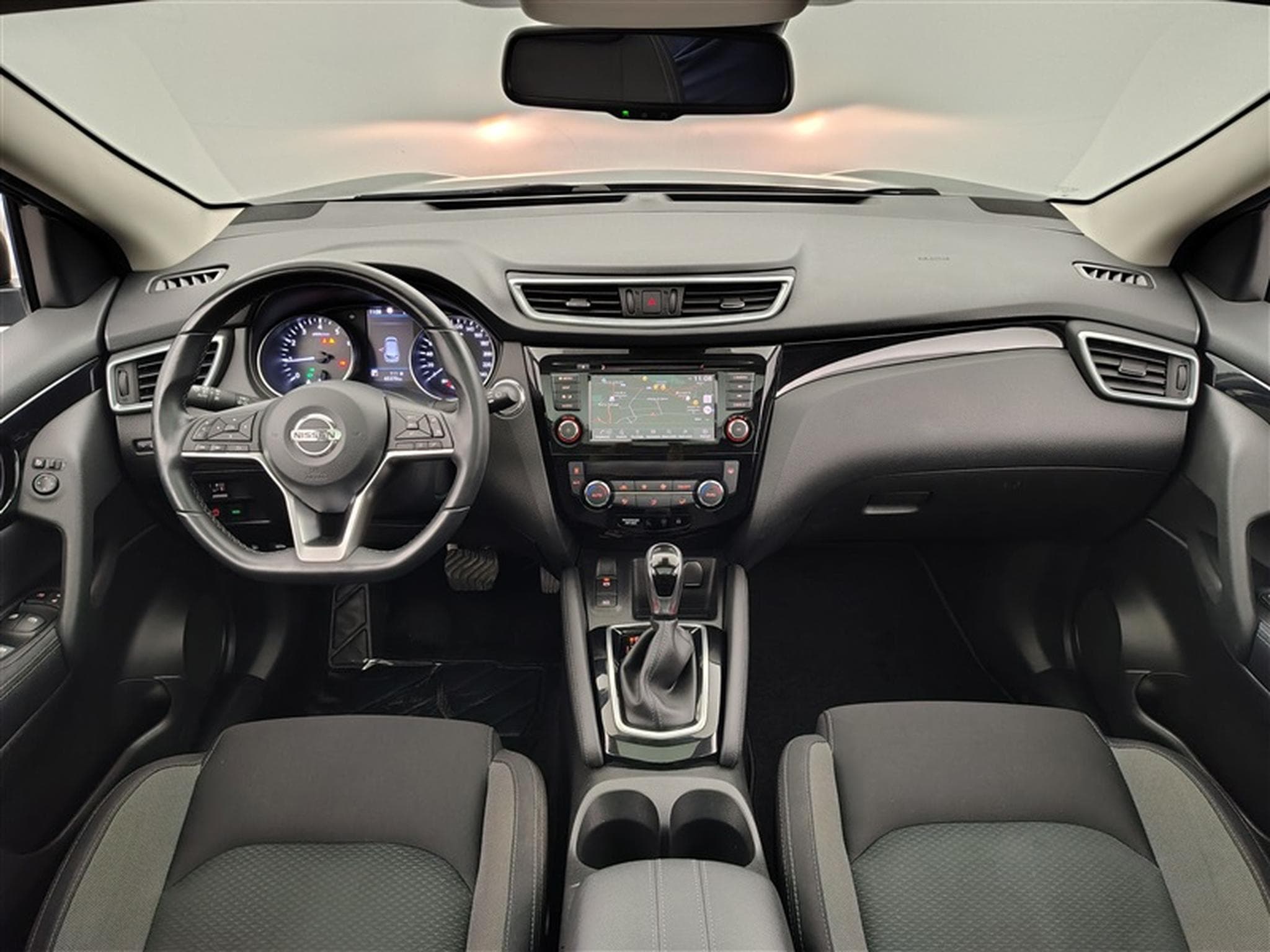 Nissan Qashqai 1.3i N Connecta Sun DCT 160 Toit Pano/Navi/Carplay (2021) - Photo 8