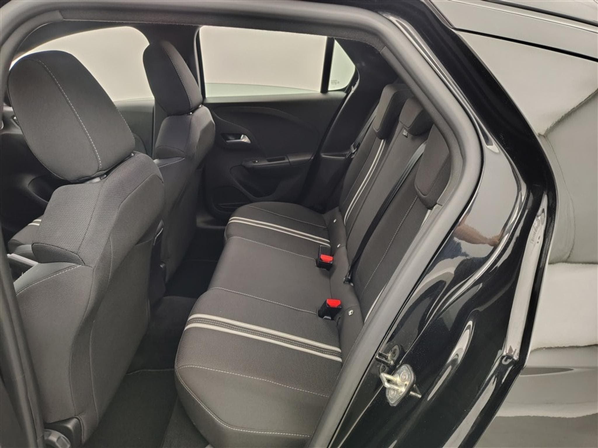 Opel Corsa 1.2 Turbo 100Cv GS Line S-CUIR / CARPLAY / FULL LED / CAMERA (2025) - Photo 12