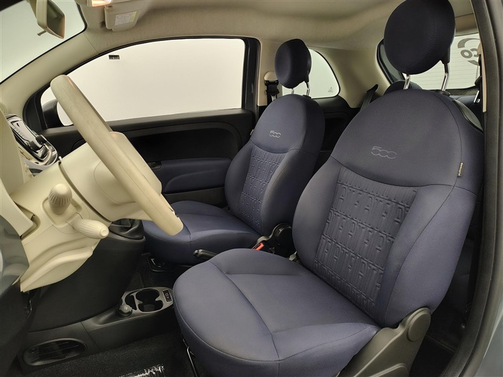 Fiat 500 1.0i MHEV Cult (2022) - Photo 7