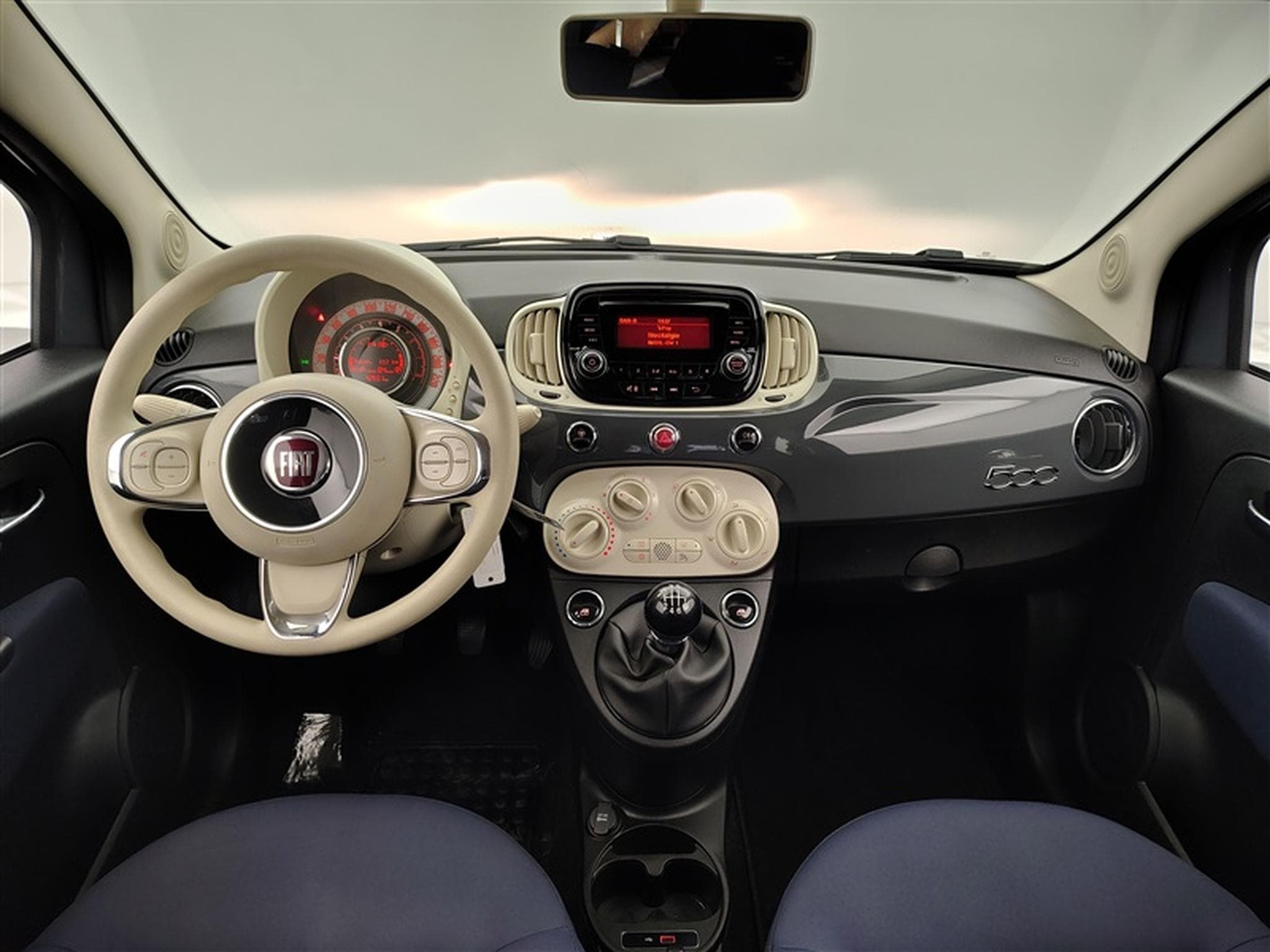 Fiat 500 1.0i MHEV Cult (2022) - Photo 8