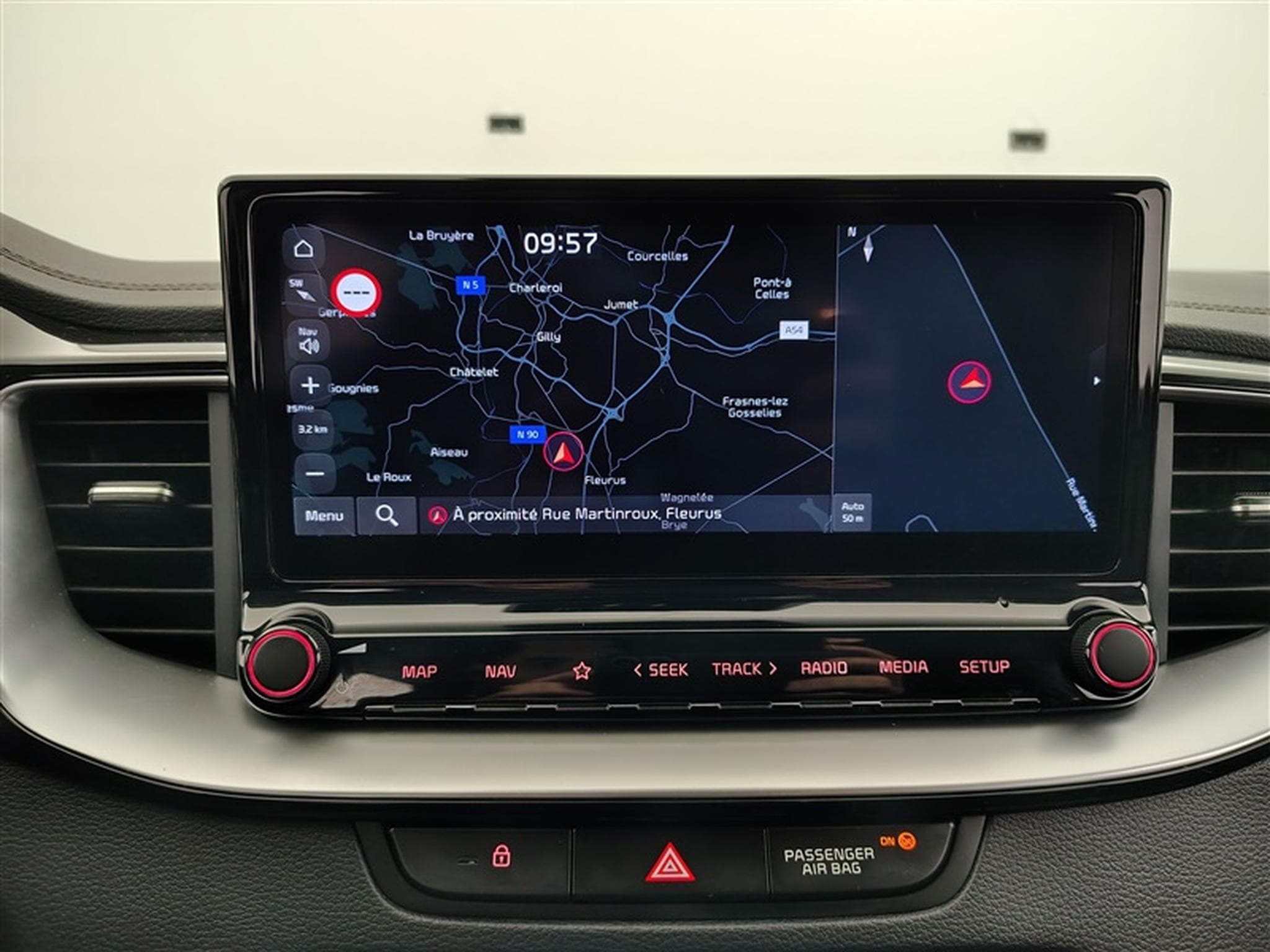Kia XCeed 1.0 T-GDi 120cv Pulse NAVI 8" / FULL LED / CAMERA / JA 16" (2024) - Photo 11