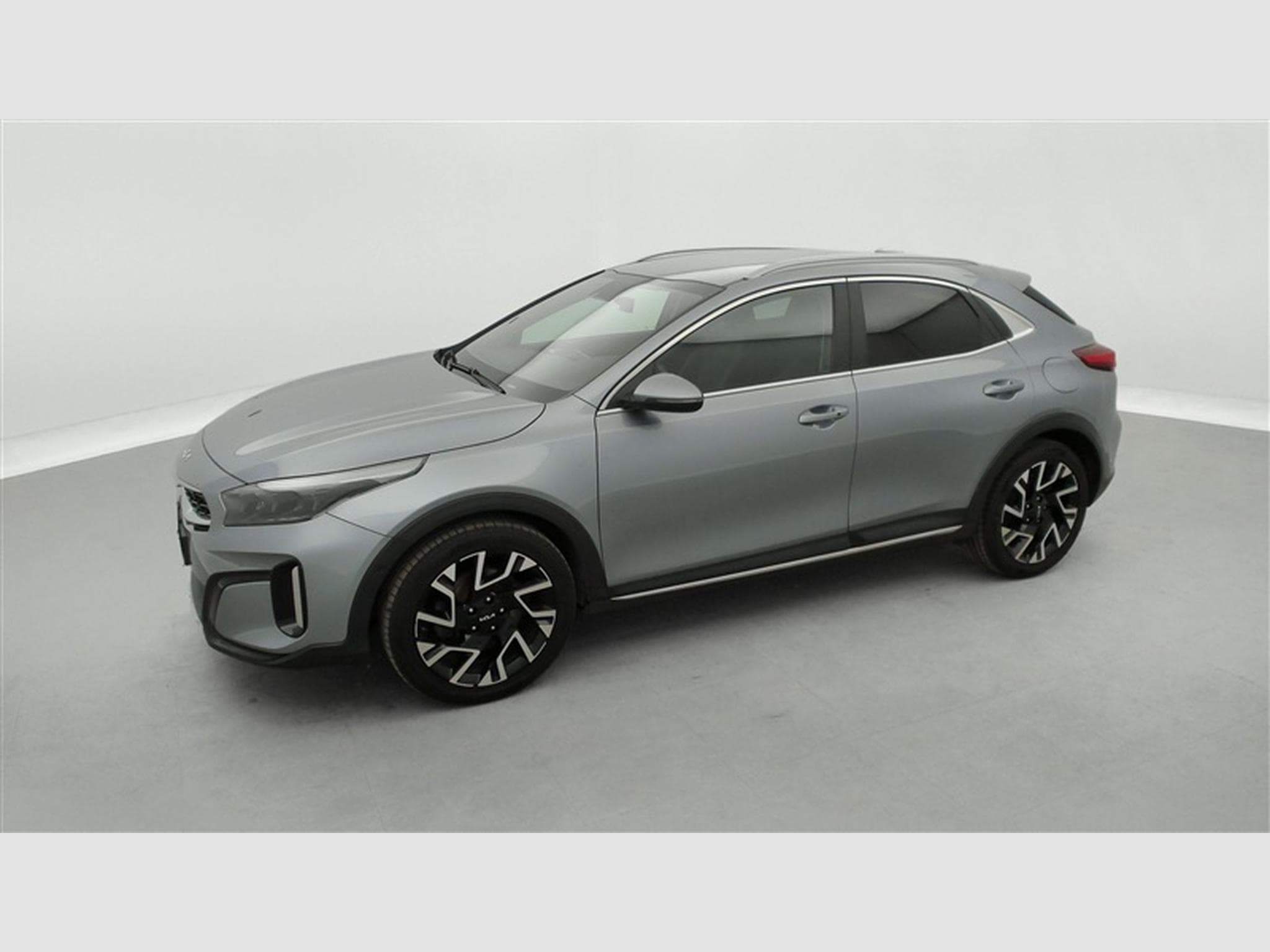 Kia XCeed 1.0 T-GDi 120cv Pulse NAVI 8" / FULL LED / CAMERA / JA 16" (2024) - Photo 22