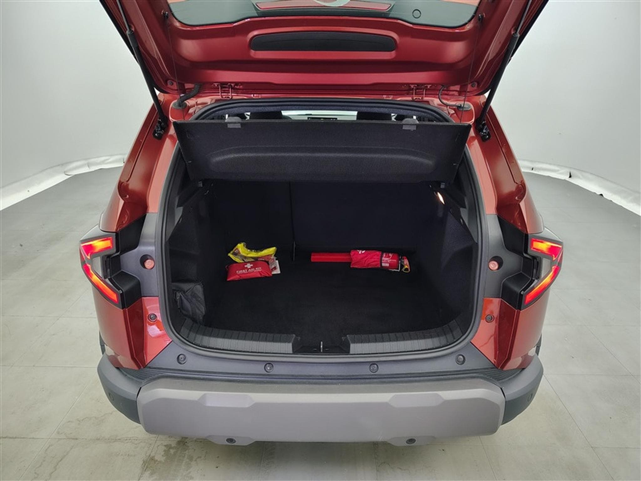Dacia Duster 1.6 Hybrid EDC CARPLAY / CLIM / FULL LED (2025) - Photo 14