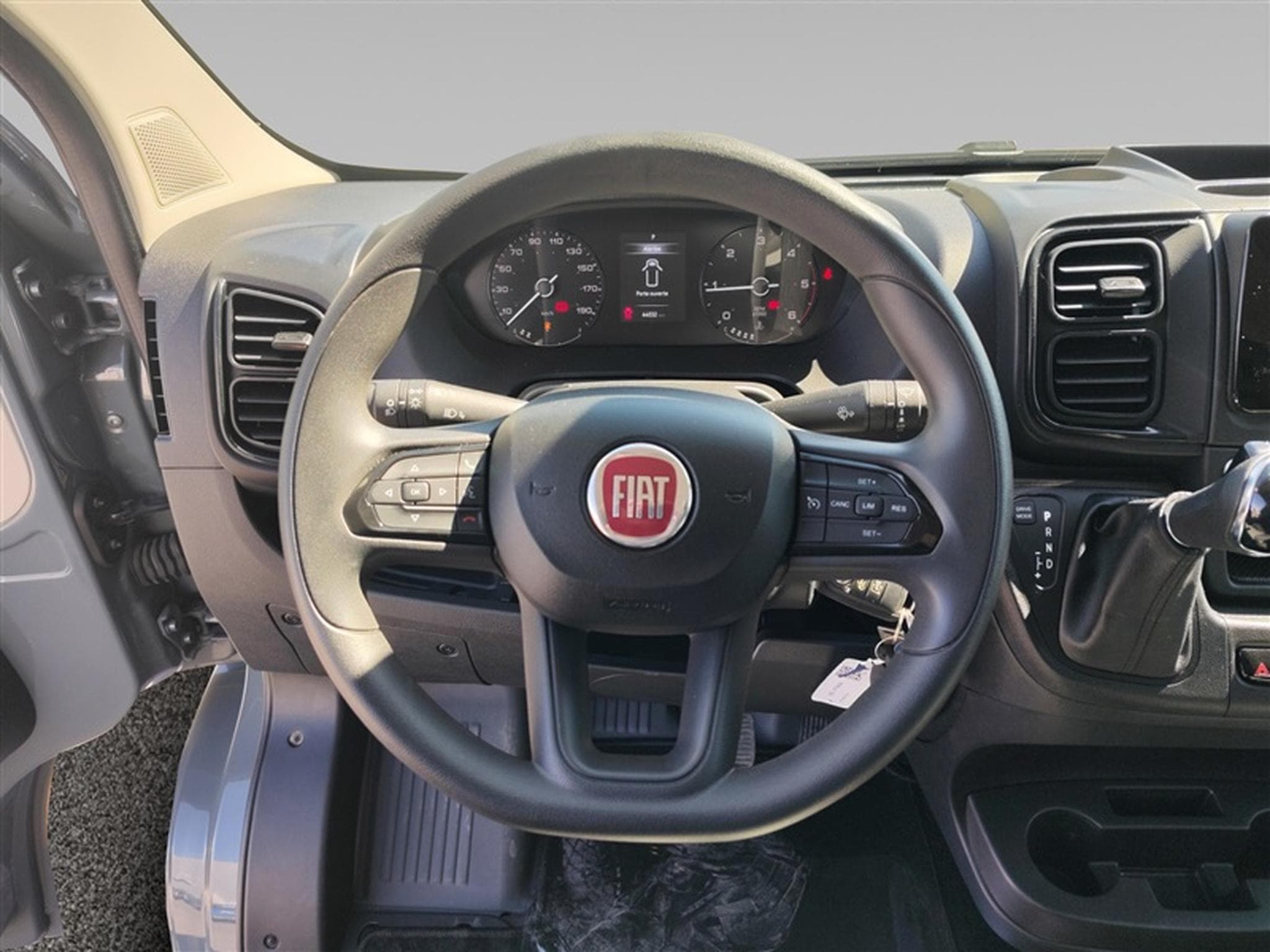 Fiat Ducato 2.2 Multijet L3H2 MTA Carplay/Lim/PDC+Camera (2023) - Photo 9