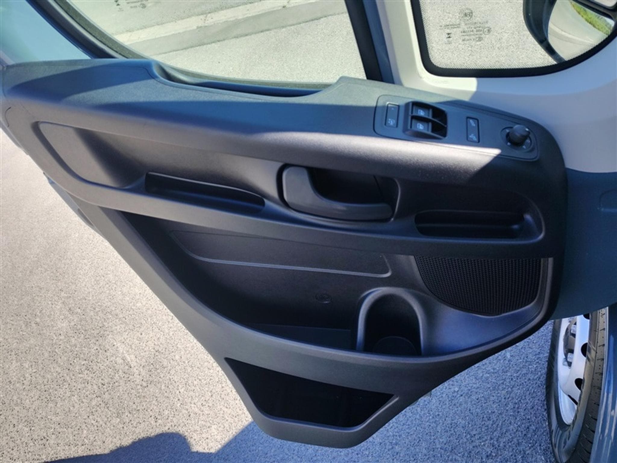 Fiat Ducato 2.2 Multijet L3H2 MTA Carplay/Lim/PDC+Camera (2023) - Photo 16