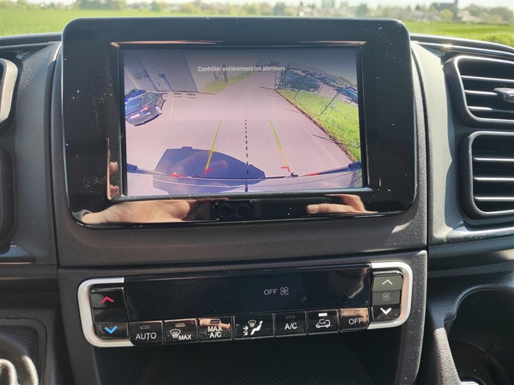 Fiat Ducato 2.2 Multijet L3H2 MTA Carplay/Lim/PDC+Camera (2023) - Photo 17