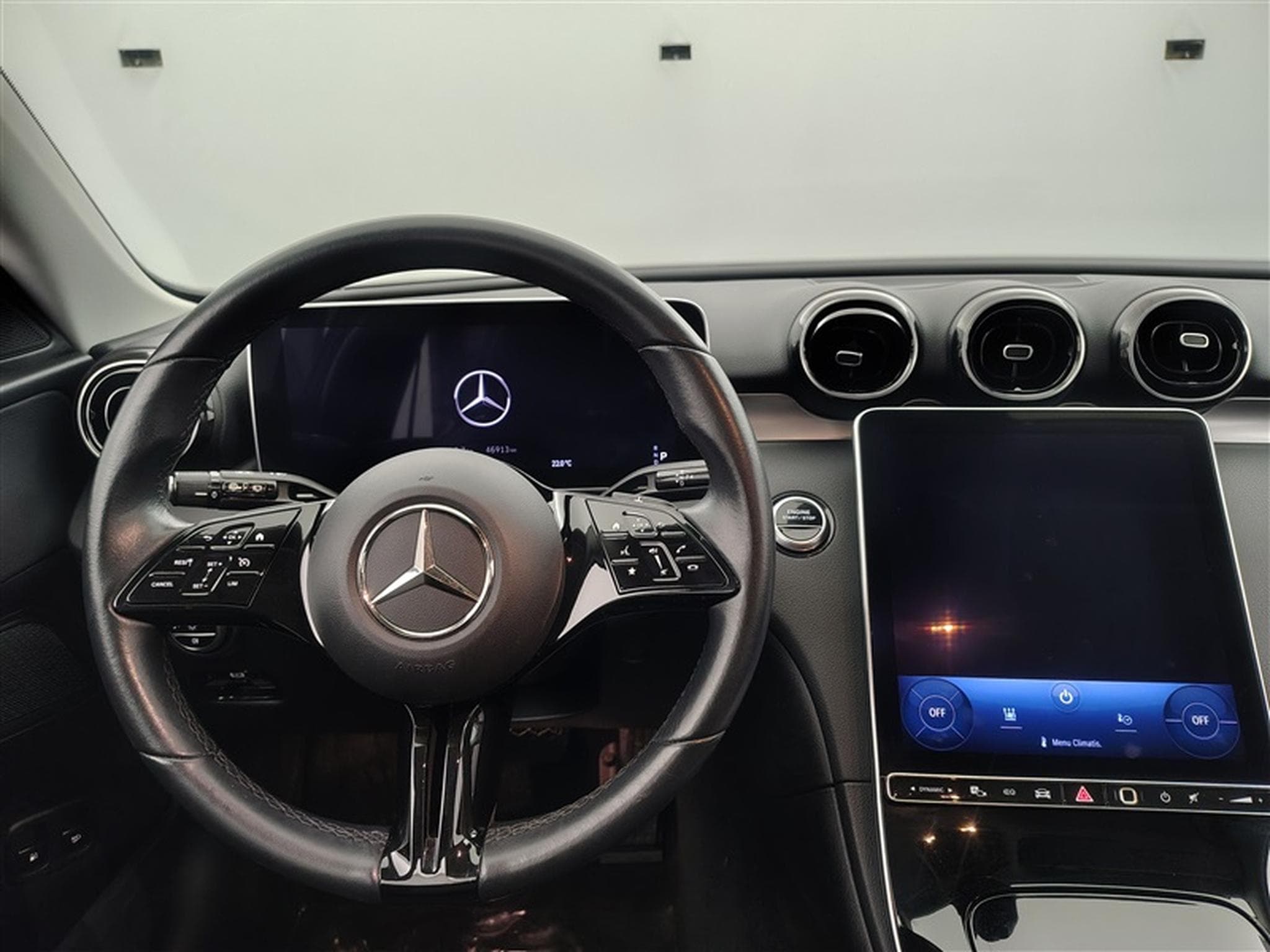 Mercedes C 300 300e PHEV Business Line NAVI/FULL LED/JA/PDC (2022) - Photo 9