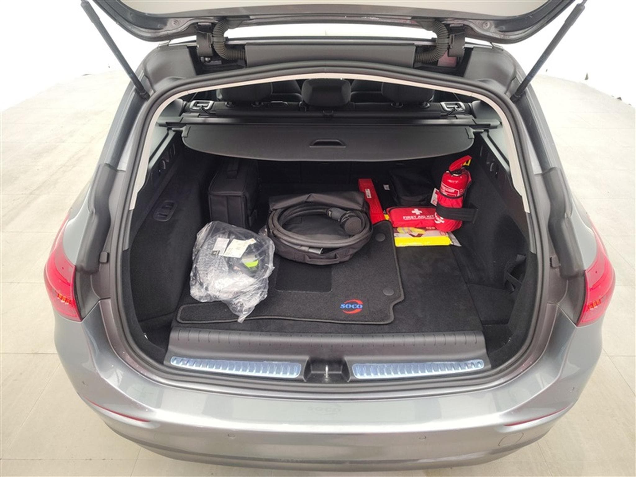 Mercedes C 300 300e PHEV Business Line NAVI/FULL LED/JA/PDC (2022) - Photo 14