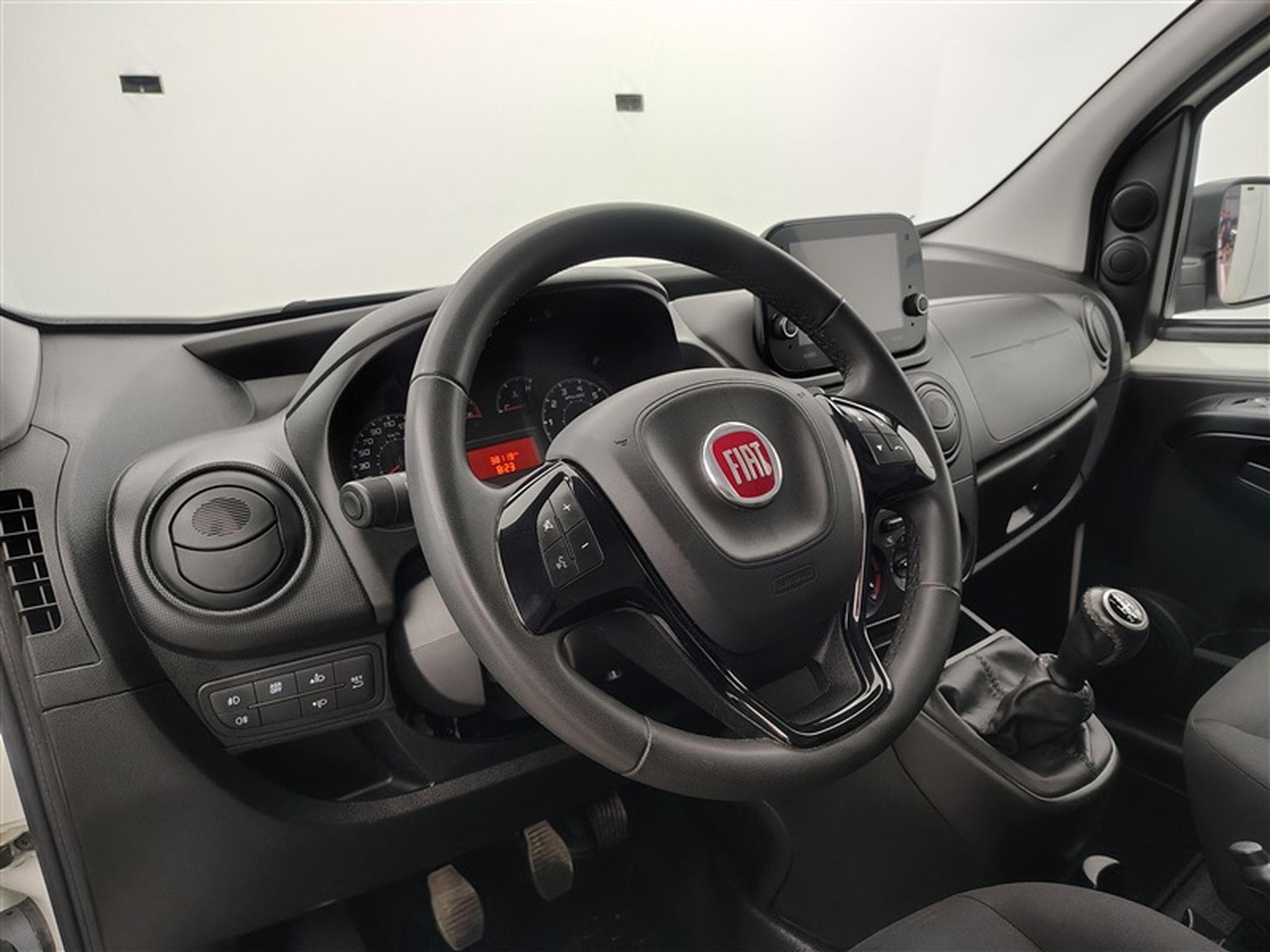 Fiat Fiorino 1.3 Multijet SX NAVI / CLIM (2022) - Photo 8