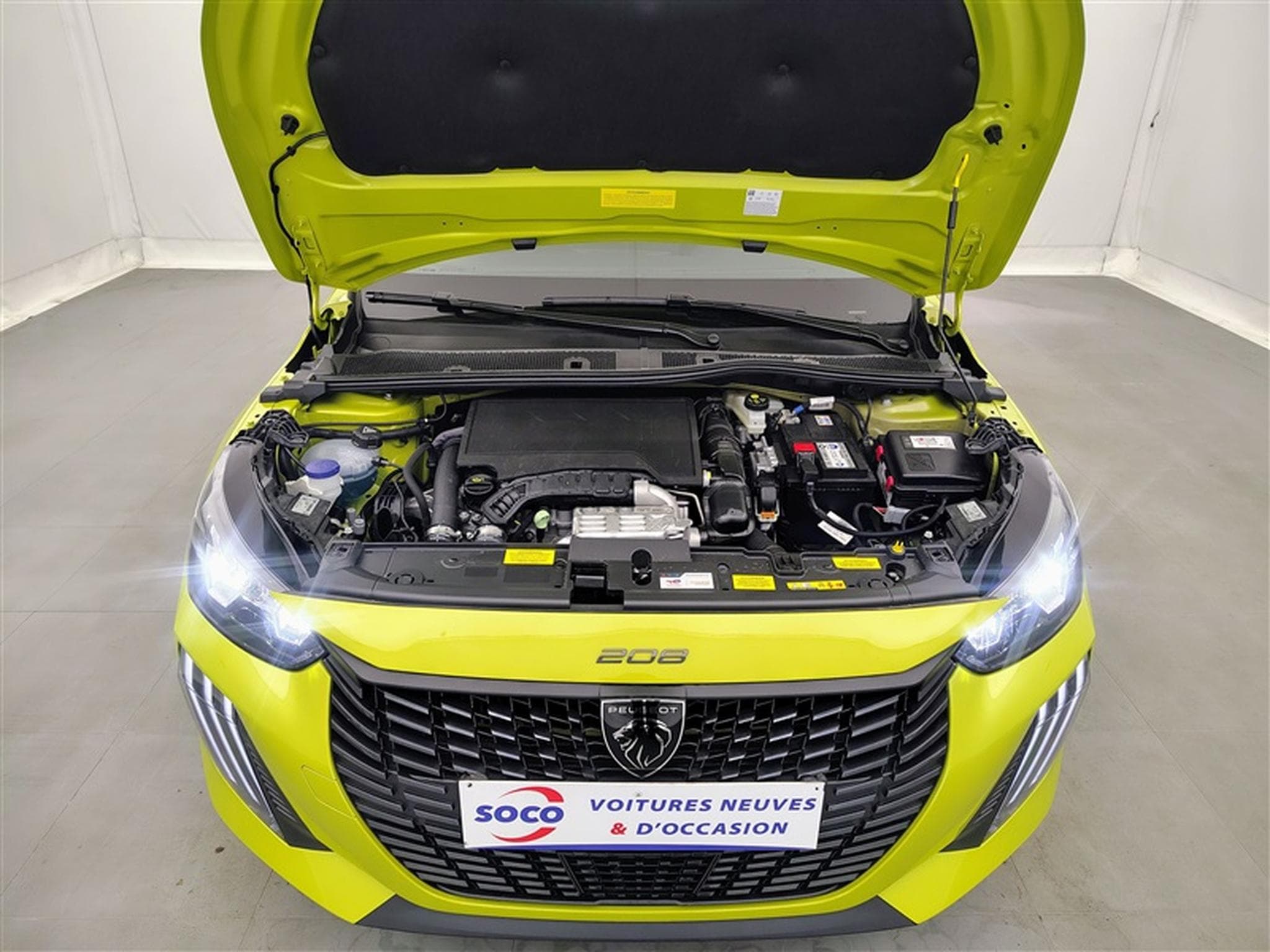Peugeot 208 1.2i PureTech 100cv Style CARPLAY / FULL LED / PDC AR (2025) - Photo 19
