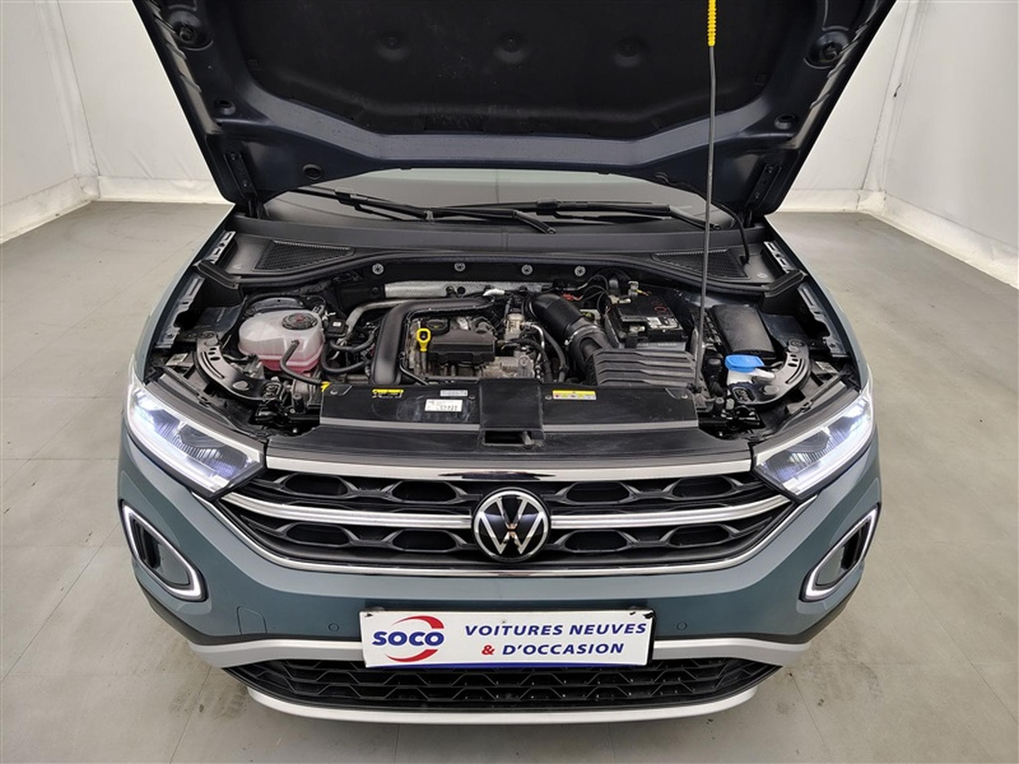 VW T-Roc 1.0 TSI Style *NAVI/CARPLAY/FULL LED/T.PANO/HIFI* (2022) - Photo 20