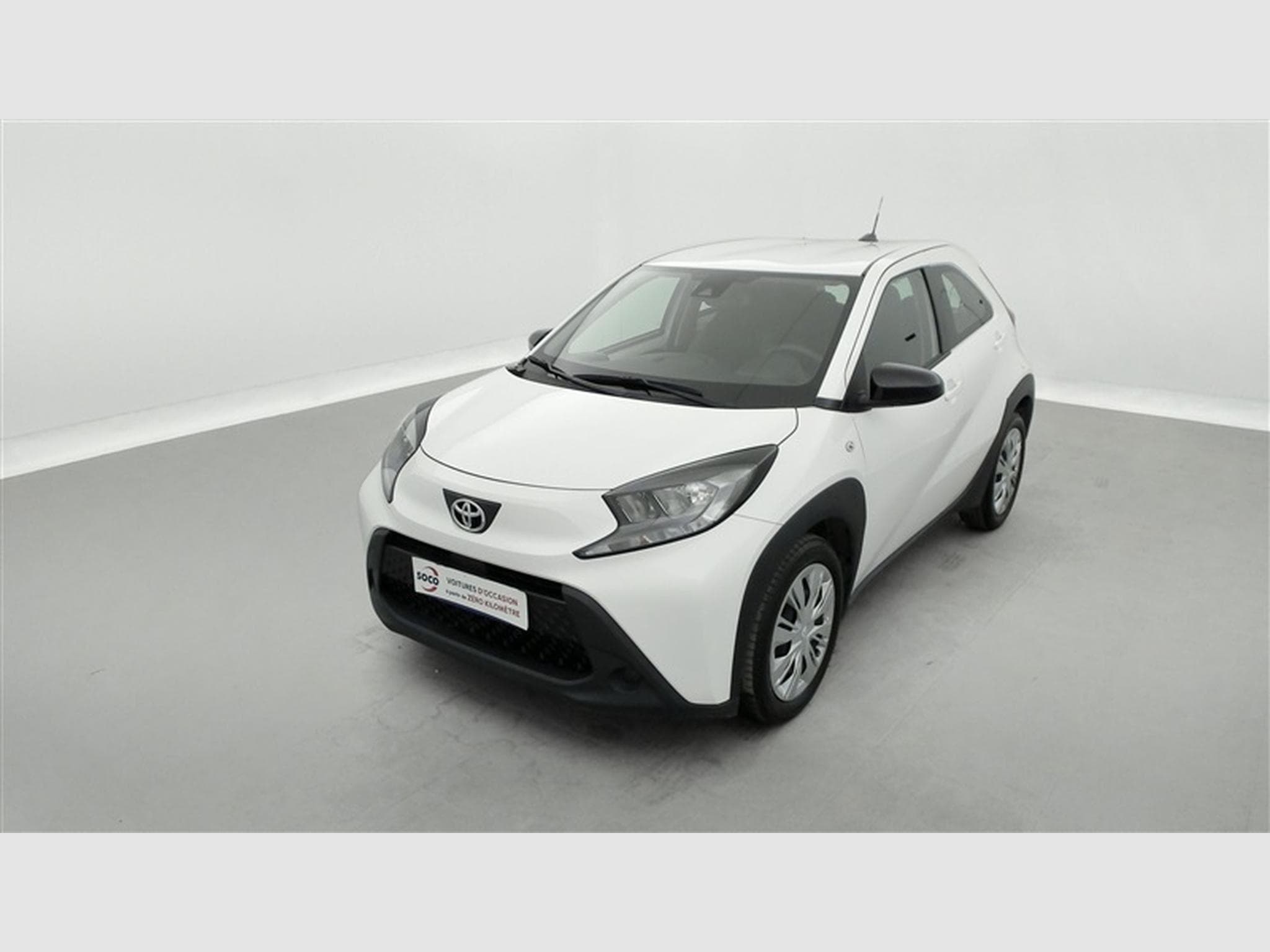 Toyota Aygo 1.0i VVT-i x-play II (2022) - Photo 1