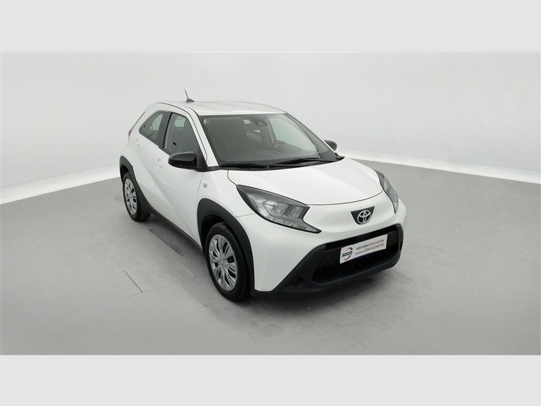 Toyota Aygo 1.0i VVT-i x-play II (2022) - Photo 22