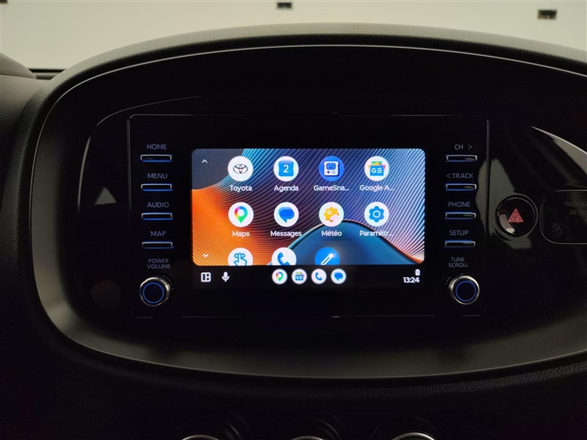 Toyota Aygo 1.0i VVT-i x-play II (2022) - Photo 20