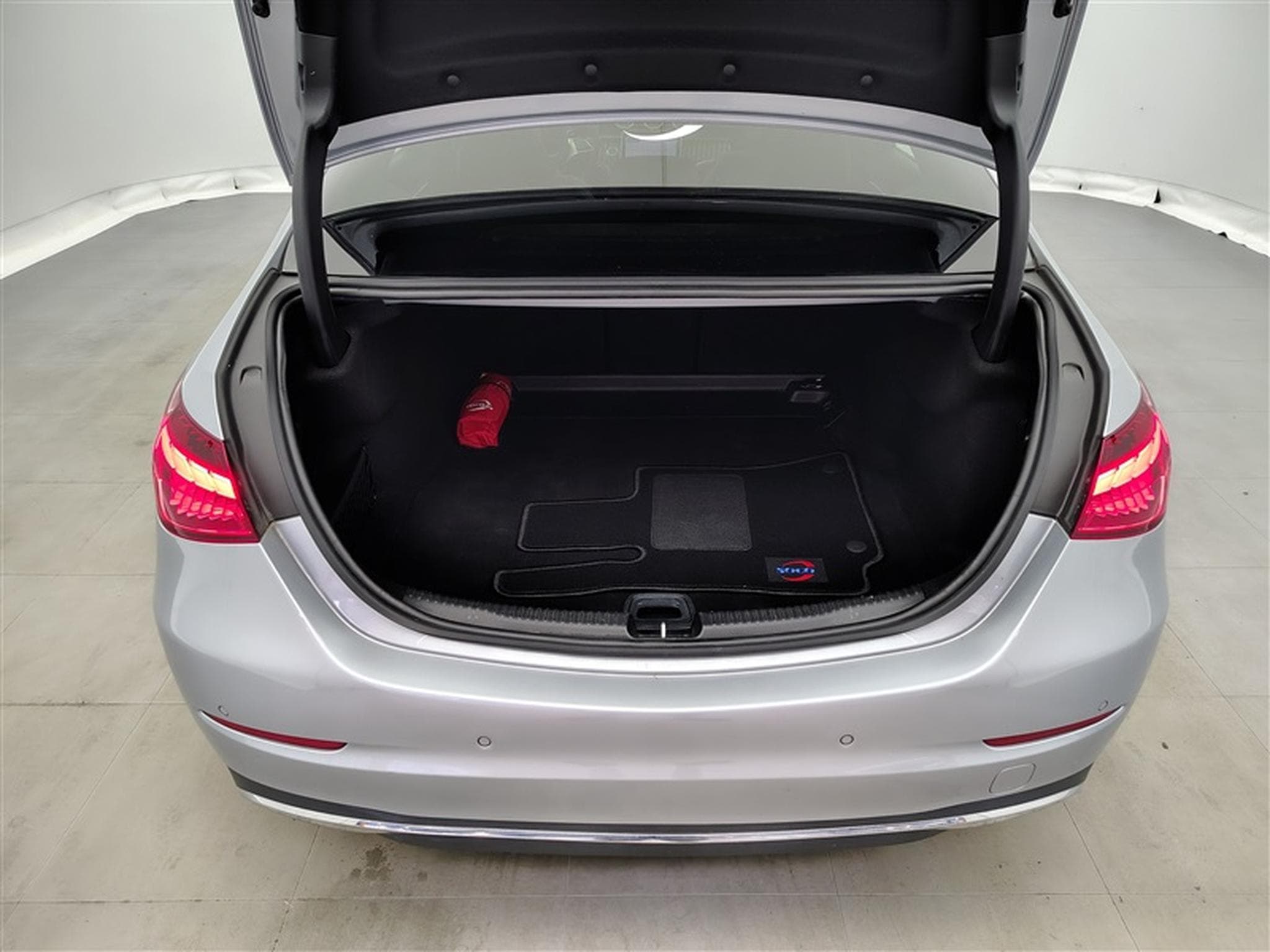 Mercedes C 200 C 200 Elegance (2022) - Photo 14