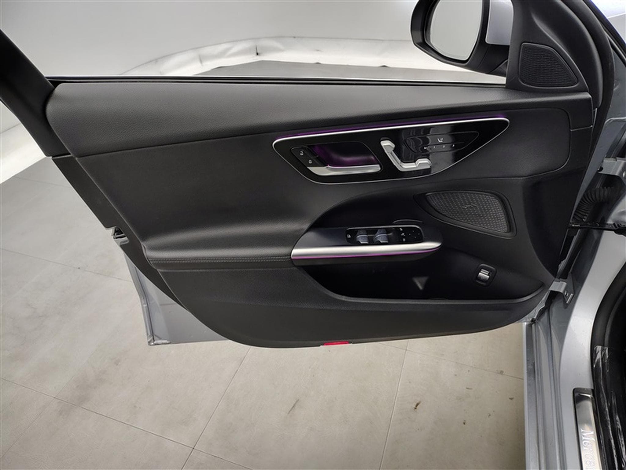 Mercedes C 200 C 200 Elegance (2022) - Photo 17