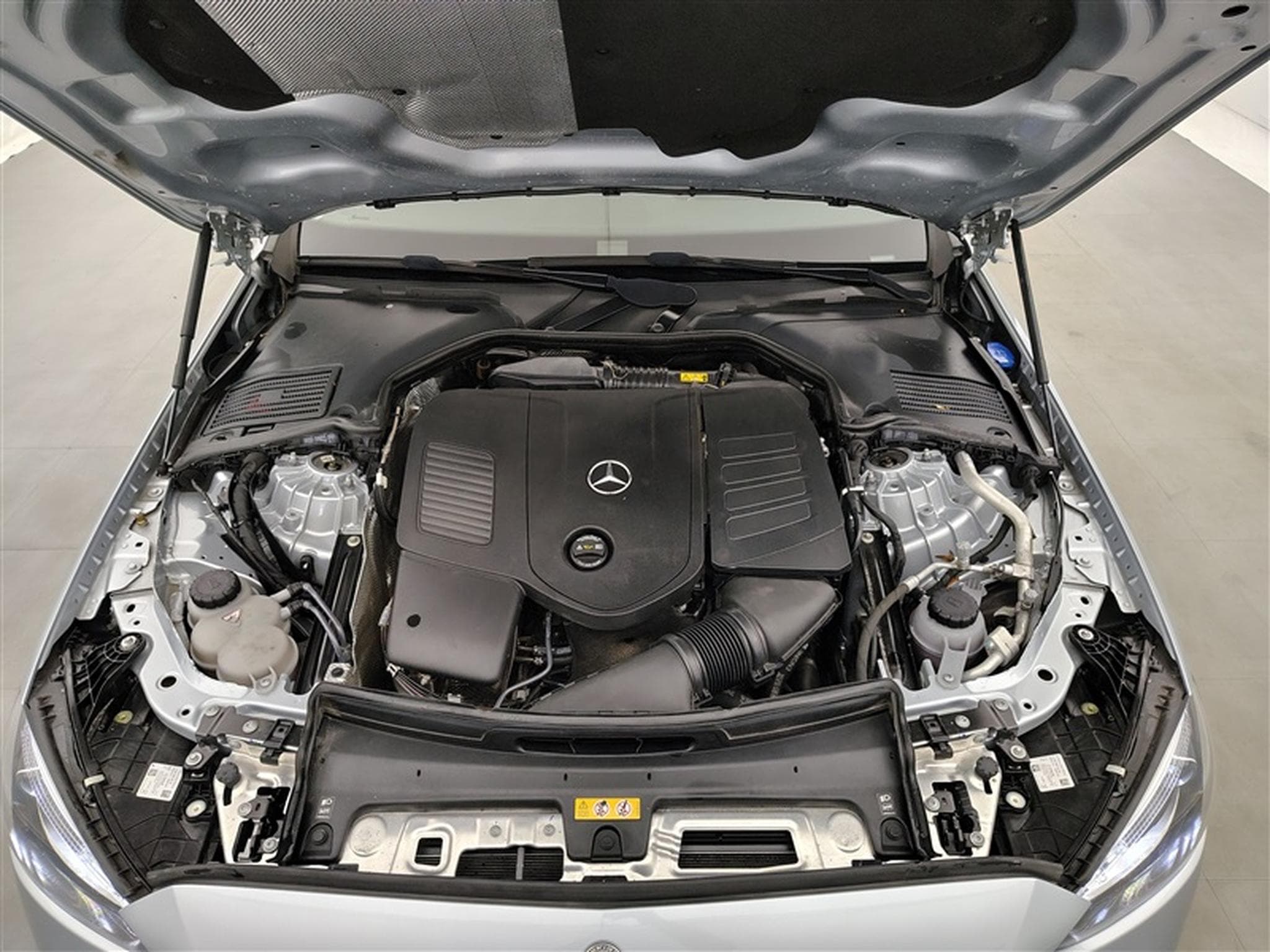 Mercedes C 200 C 200 Elegance (2022) - Photo 20