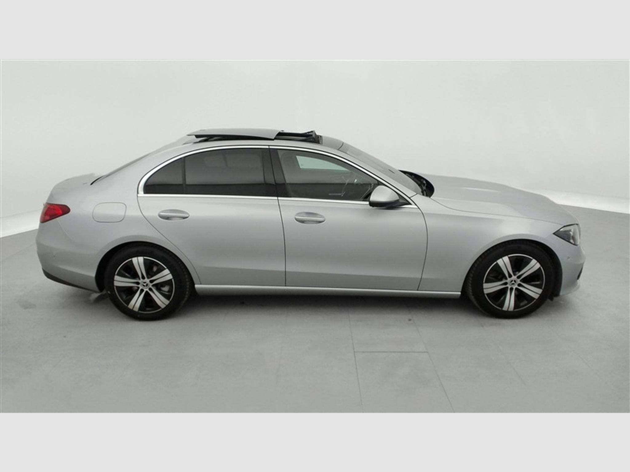 Mercedes C 200 C 200 Elegance (2022) - Photo 25