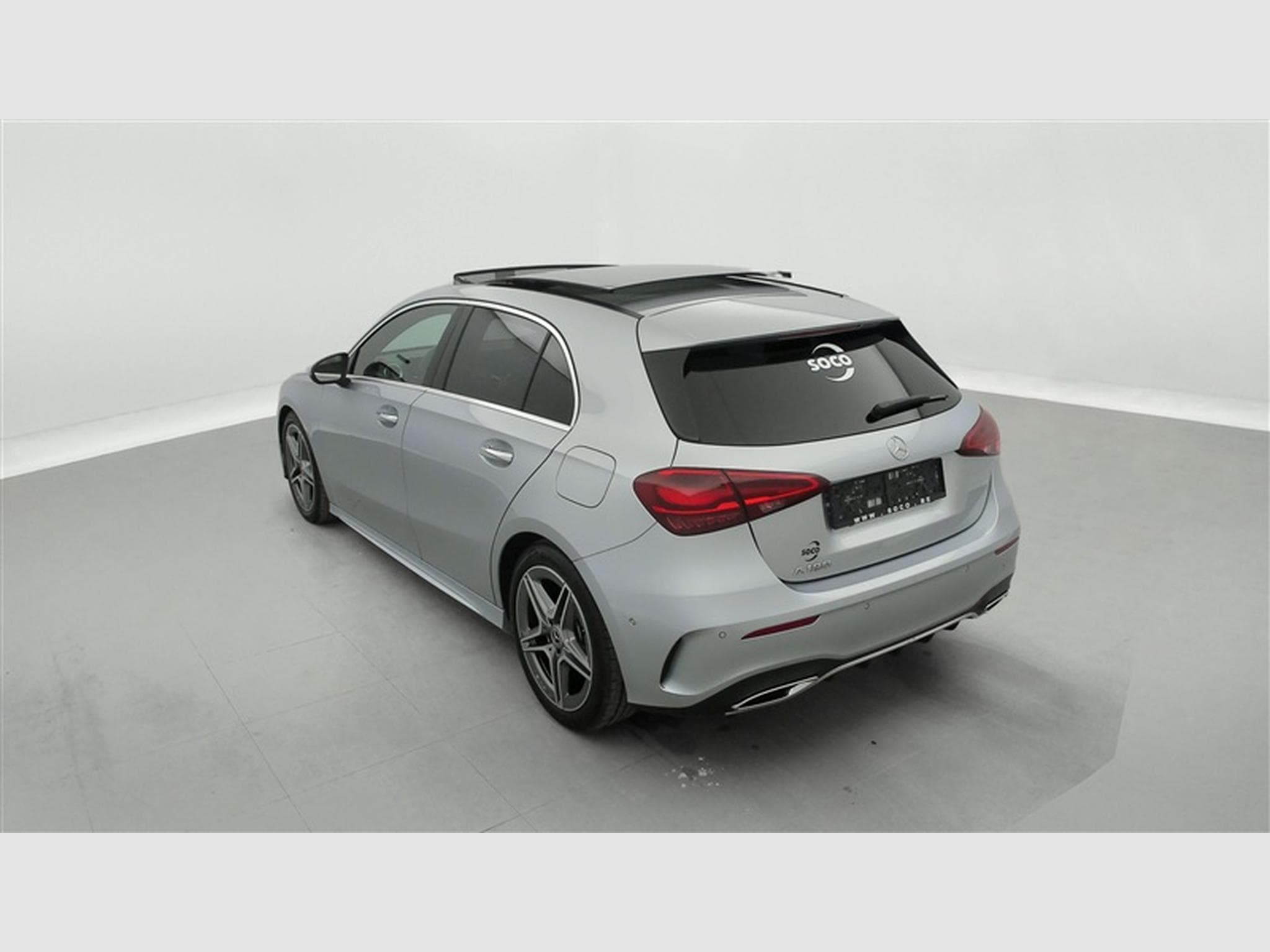 Mercedes A 180 Pack AMG  Navi / Led / PDC av+ar / Pano (2025) - Photo 2