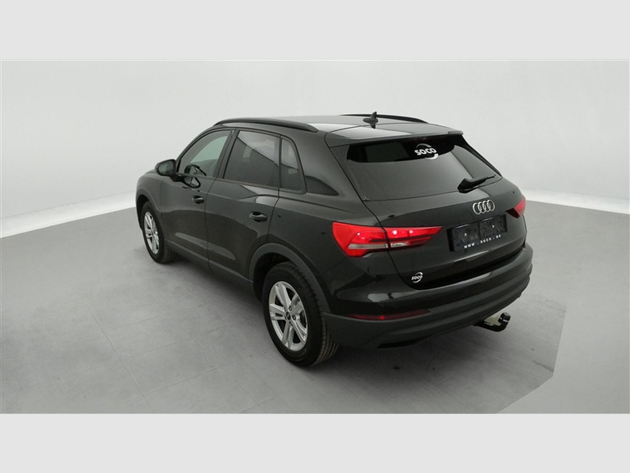 Audi Q3 35 TFSI Attraction NAVI/LED/JA17/PDC AV AR (2022) - Photo 2