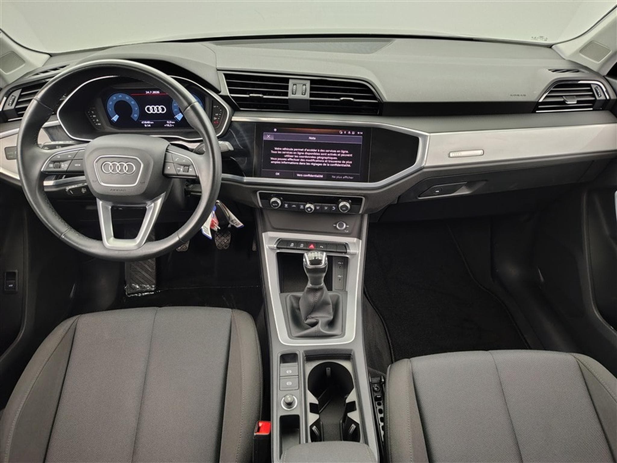 Audi Q3 35 TFSI Attraction NAVI/LED/JA17/PDC AV AR (2022) - Photo 8