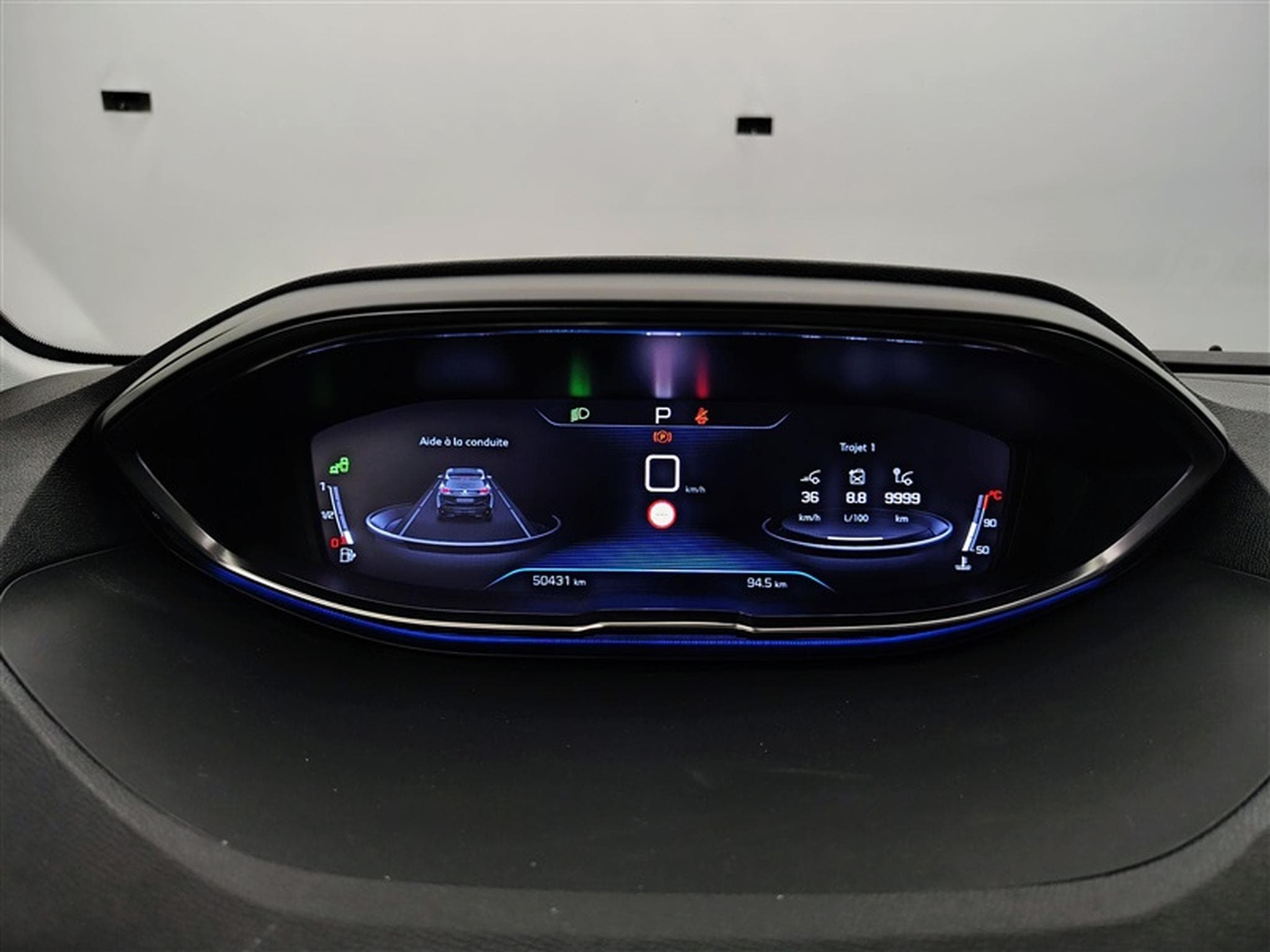 Peugeot 3008 1.2 PureTech 130cv EAT8 Allure Pack NAVI / CAMERA / JA 18" (2019) - Photo 10