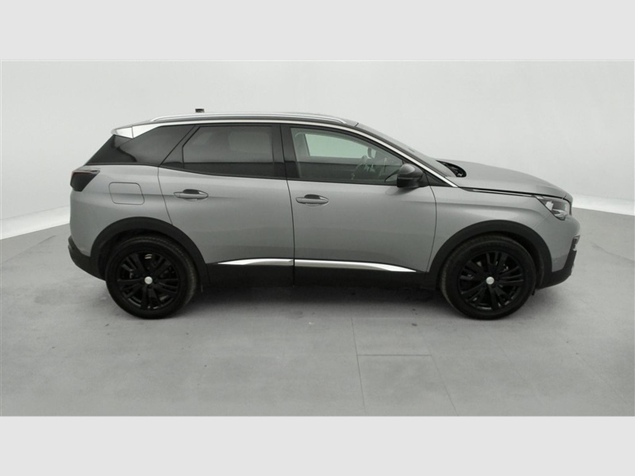 Peugeot 3008 1.2 PureTech 130cv EAT8 Allure Pack NAVI / CAMERA / JA 18" (2019) - Photo 24