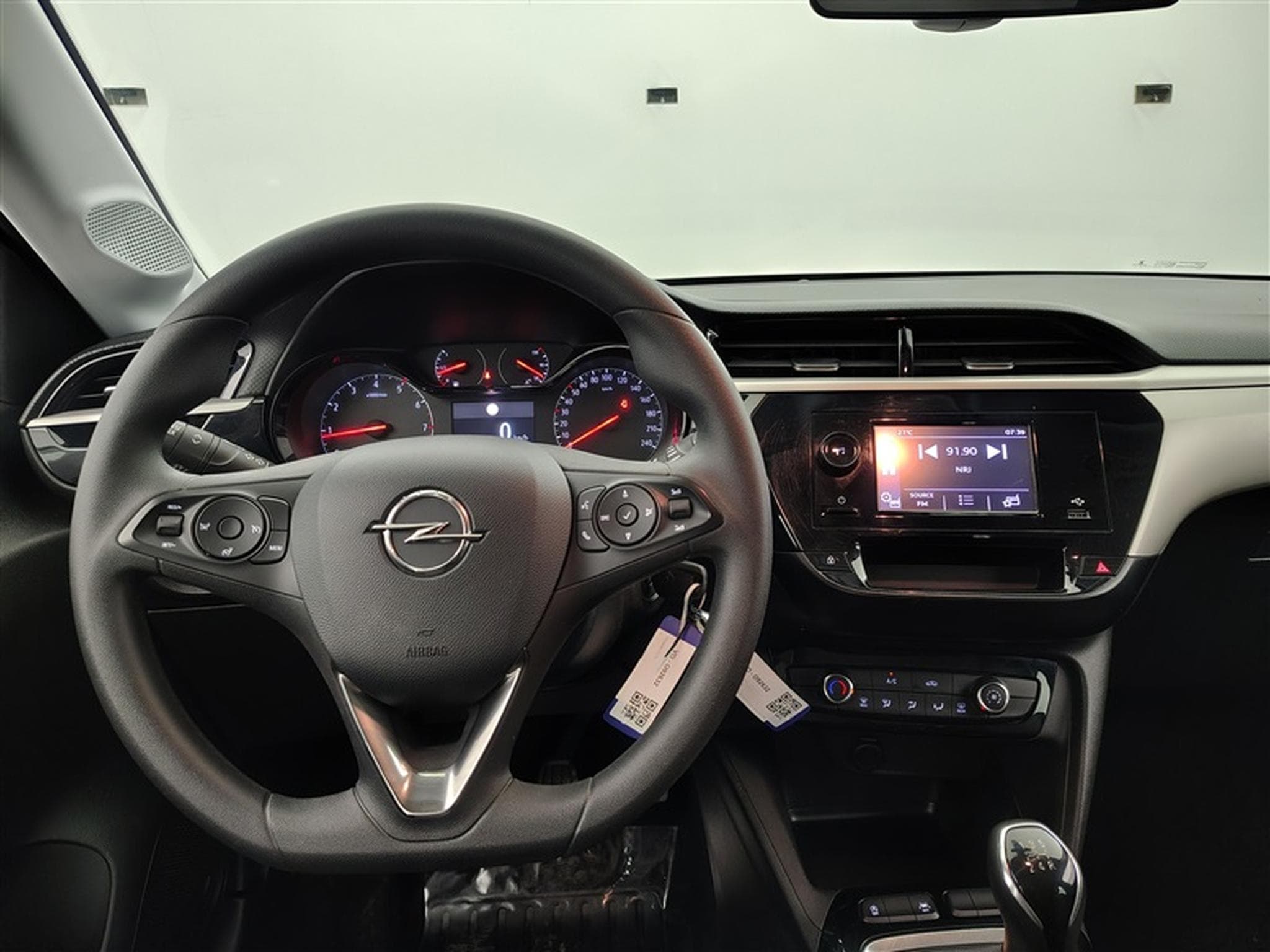 Opel Corsa 1.2i Edition (2020) - Photo 9