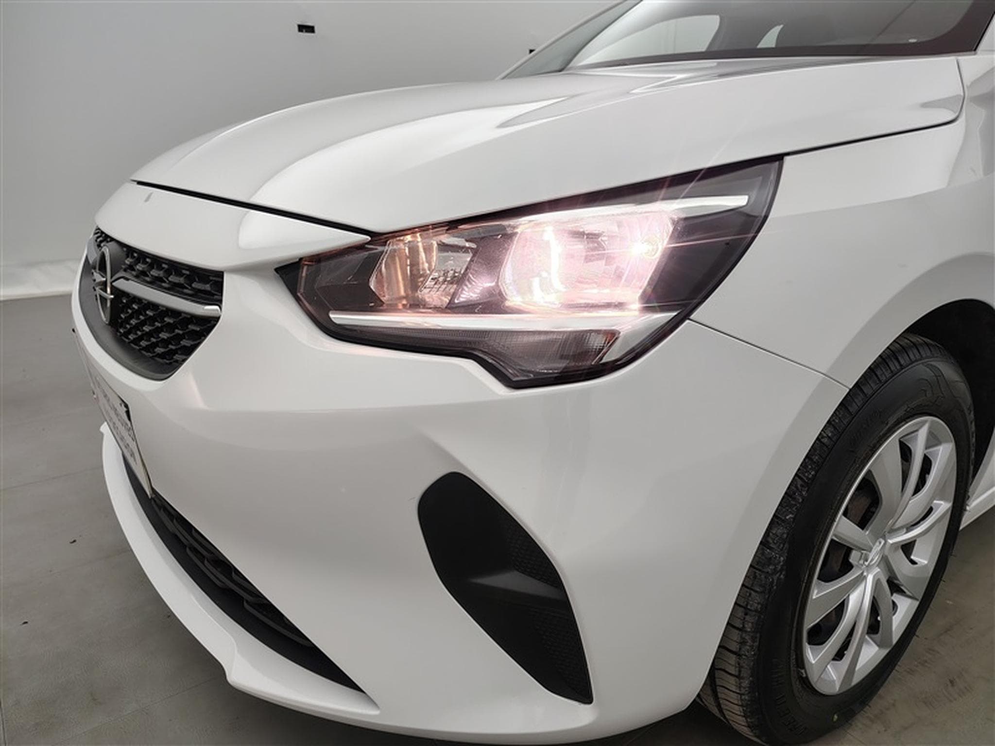Opel Corsa 1.2i Edition (2020) - Photo 15