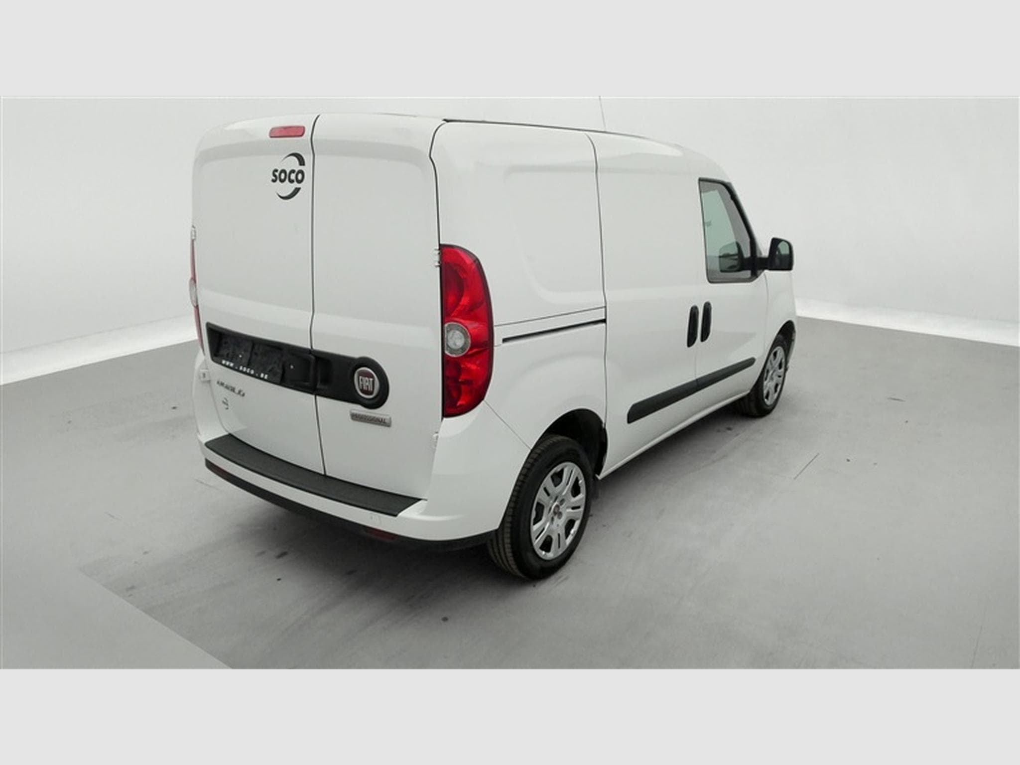 Fiat Doblo 1.6 MJET Cargo CLIM / CARPLAY (2022) - Photo 24