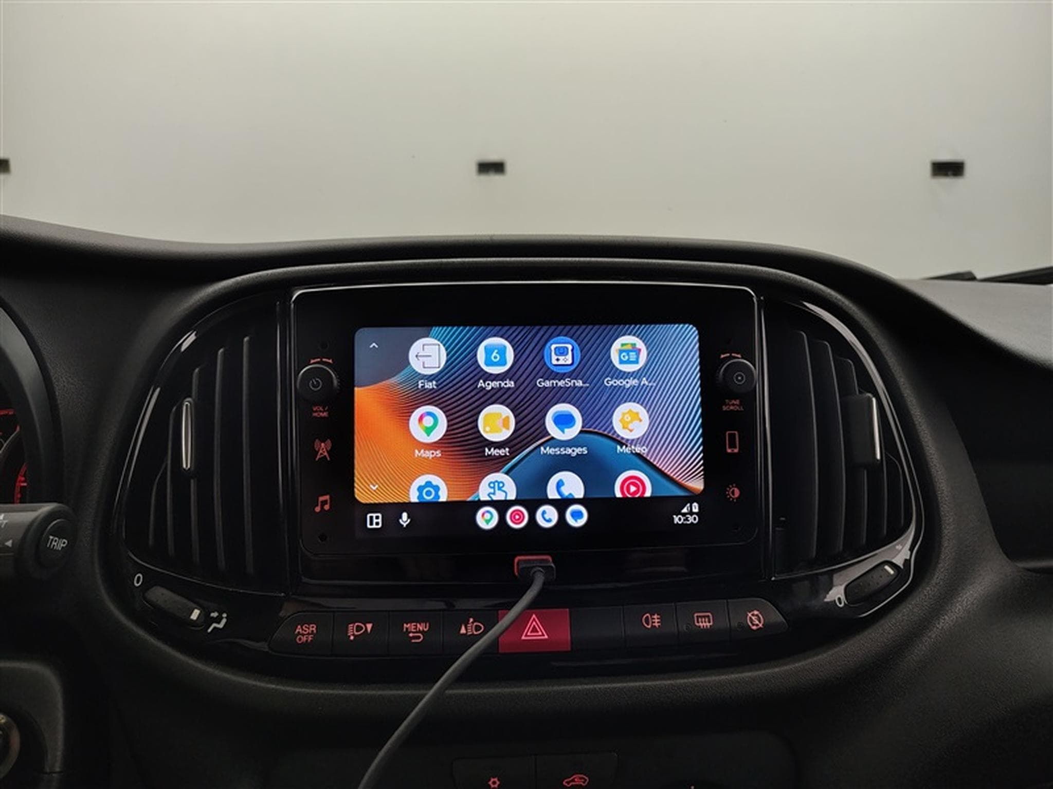 Fiat Doblo 1.6 MJET Cargo CLIM / CARPLAY (2022) - Photo 18