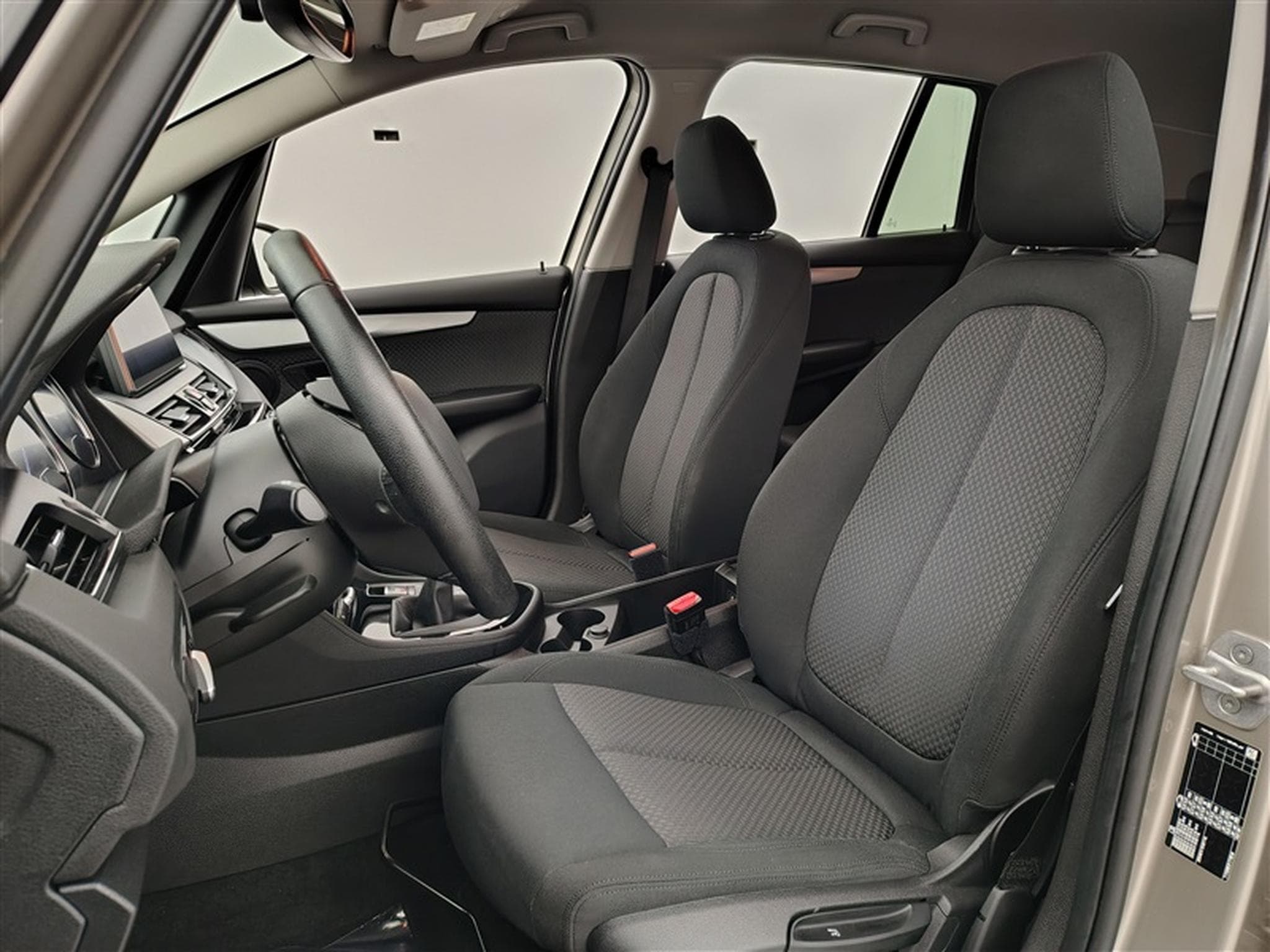 BMW 216 Gran Tourer 216 d NAVI / CLIM / PDC AV-AR (2022) - Photo 7