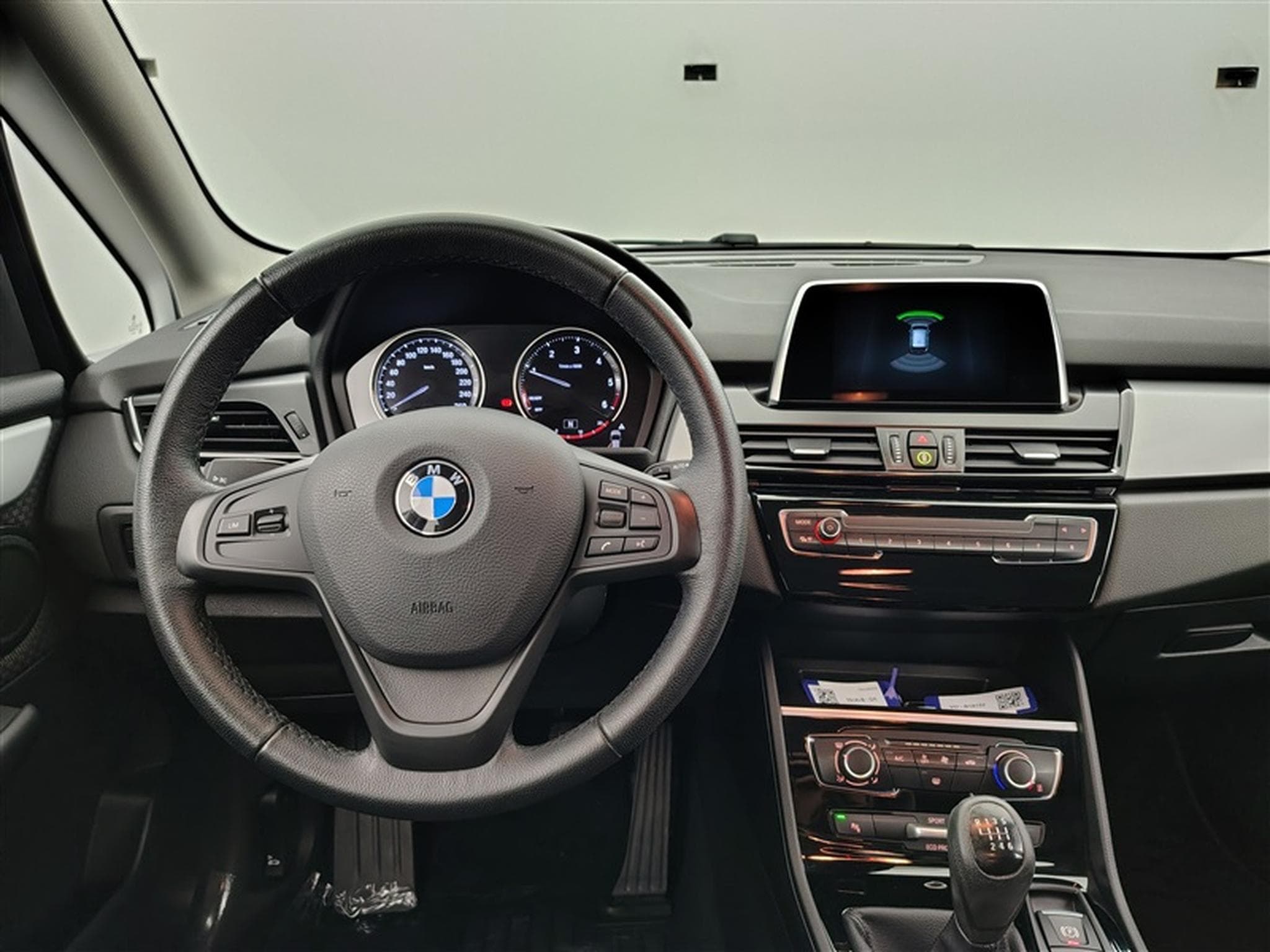 BMW 216 Gran Tourer 216 d NAVI / CLIM / PDC AV-AR (2022) - Photo 9