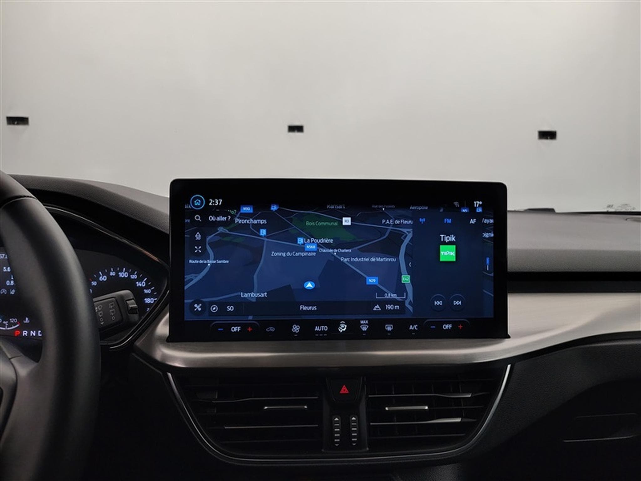 Ford Focus 1.0 EcoBoost AT Titanium Navi / Led / PDC (2024) - Photo 11