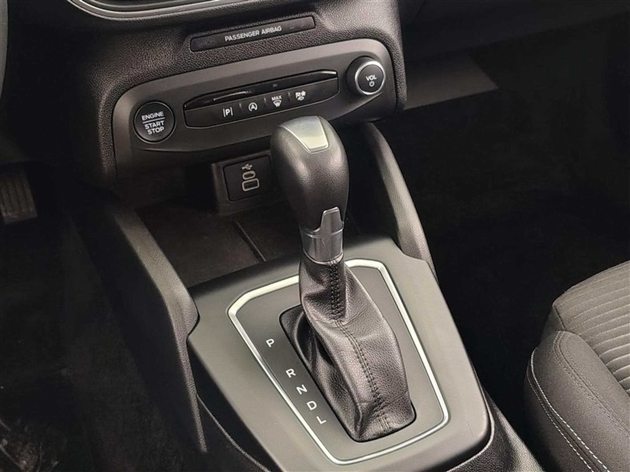 Ford Focus 1.0 EcoBoost AT Titanium Navi / Led / PDC (2024) - Photo 12