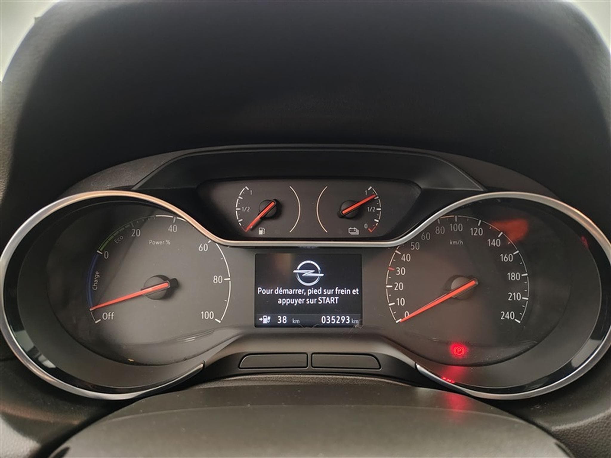 Opel Grandland PHEV 1.6 Turbo Elegance S&S (2021) - Photo 10