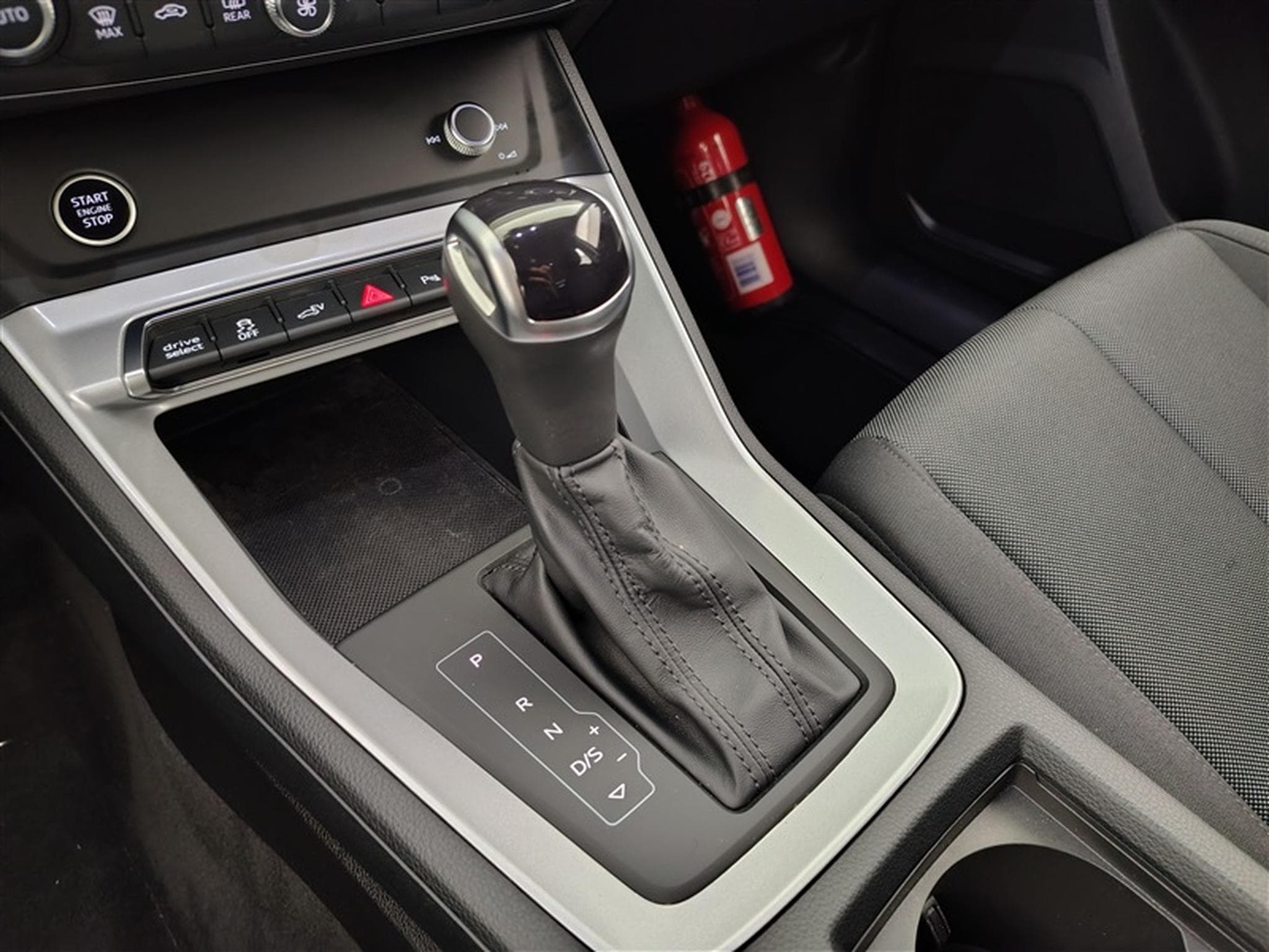 Audi Q3 45 TFSIe PHEV S-LINE S tronic *NAVI/FULL LED/CAM360/JA20* (2023) - Photo 12