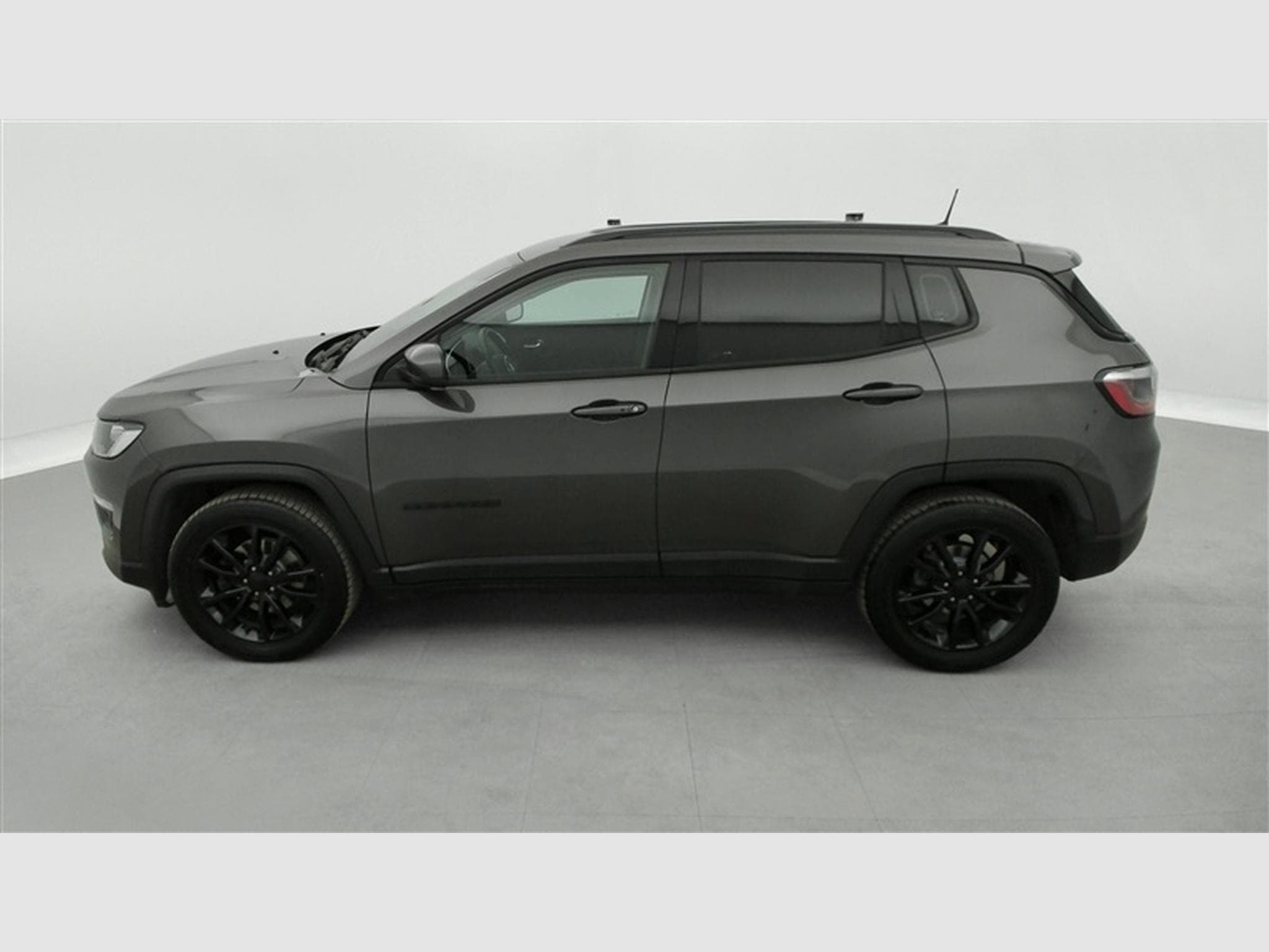 Jeep Compass 1.3 Turbo 150cv DCT Night Eagle NAVI / FULL LED / CAMERA (2021) - Photo 3