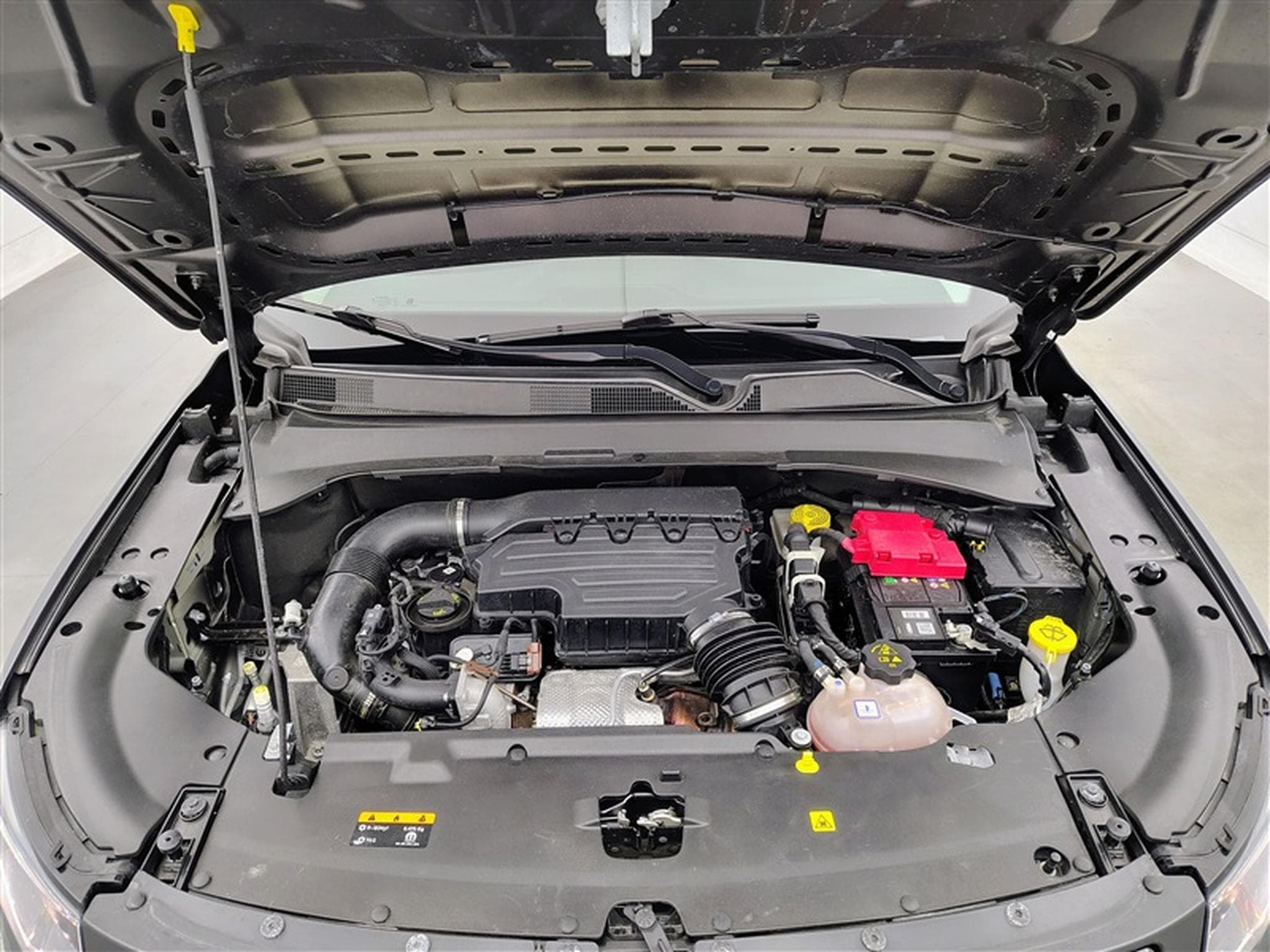 Jeep Compass 1.3 Turbo 150cv DCT Night Eagle NAVI / FULL LED / CAMERA (2021) - Photo 19